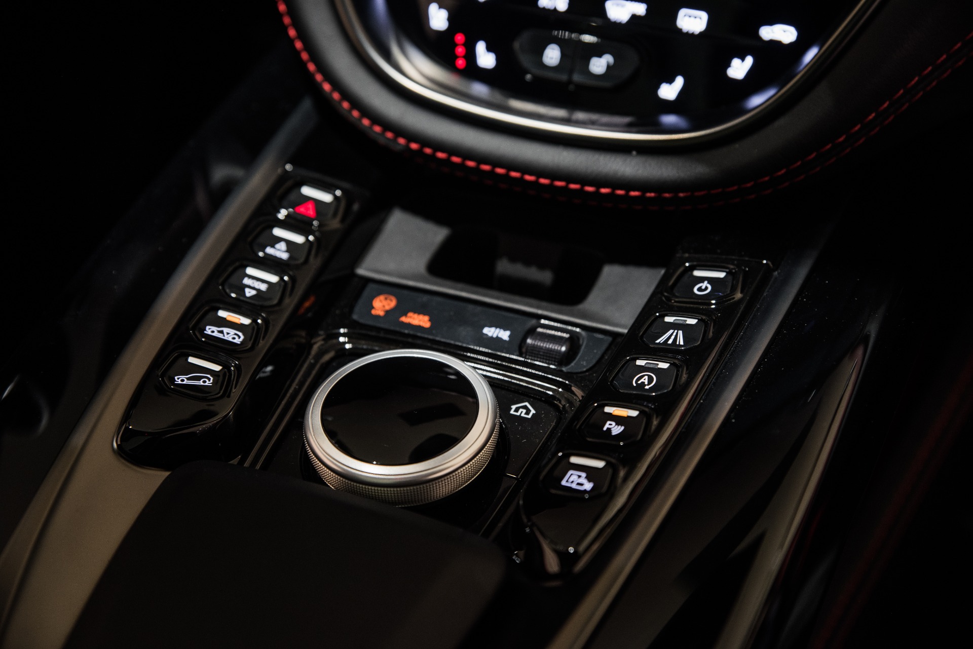 New 2021 Aston Martin DBX | St. Petersburg, FL