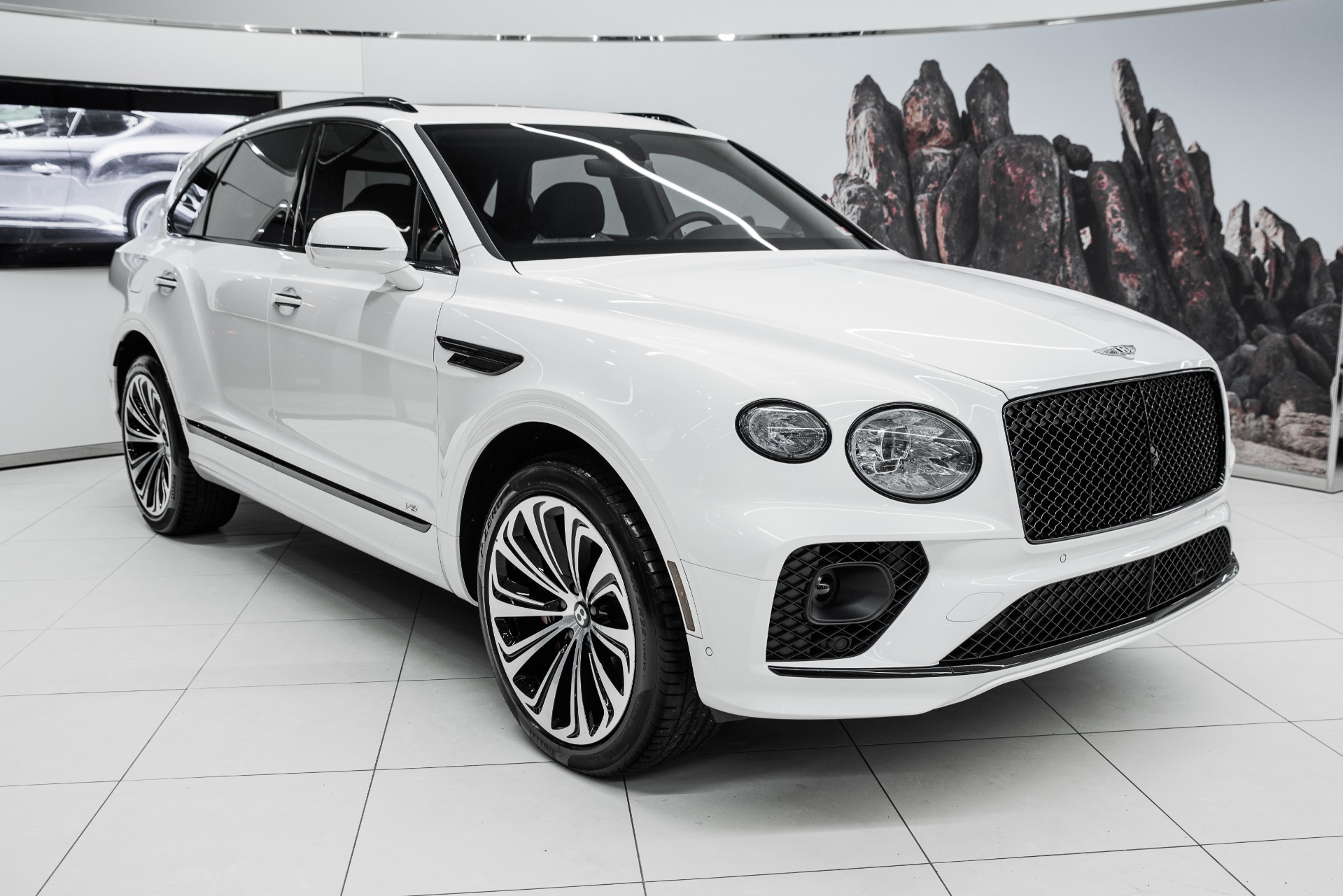 New 2021 Bentley Bentayga V8 | St. Petersburg, FL