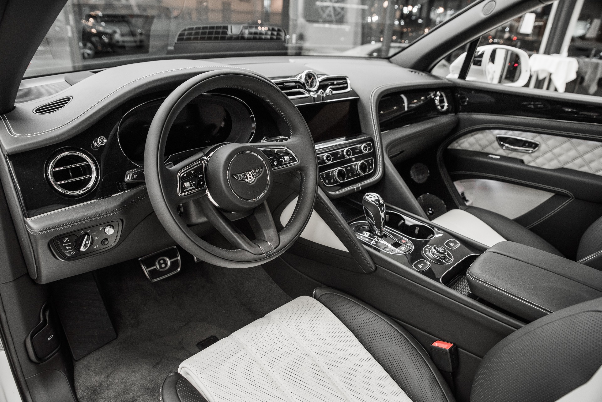 New 2021 Bentley Bentayga V8 | St. Petersburg, FL