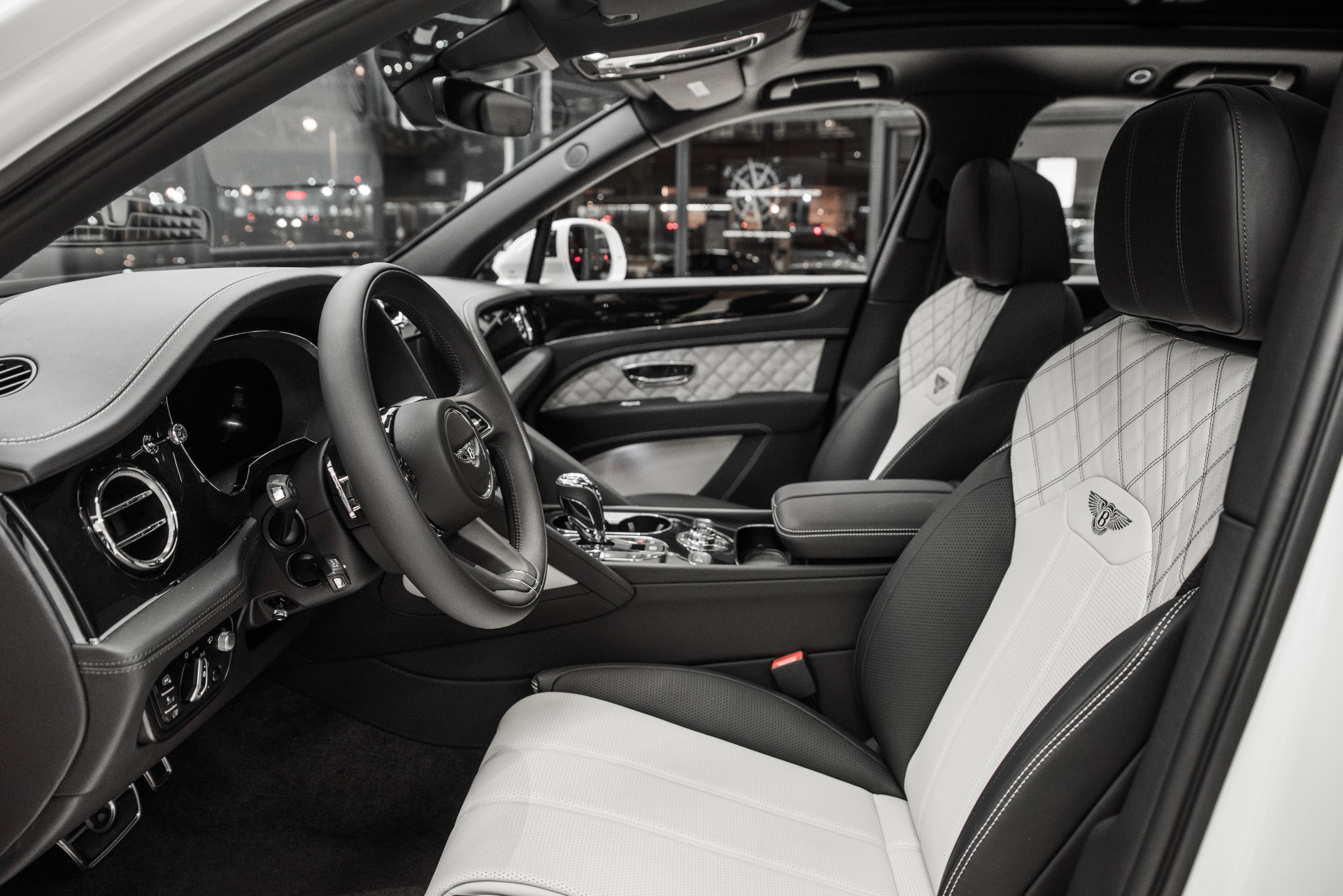 New 2021 Bentley Bentayga V8 | St. Petersburg, FL