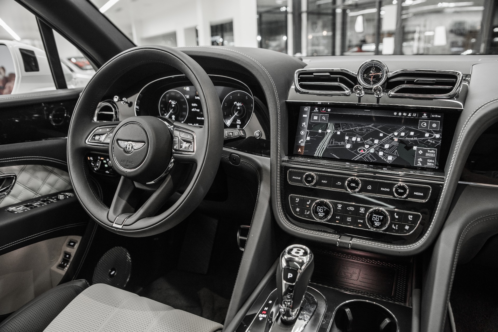 New 2021 Bentley Bentayga V8 | St. Petersburg, FL