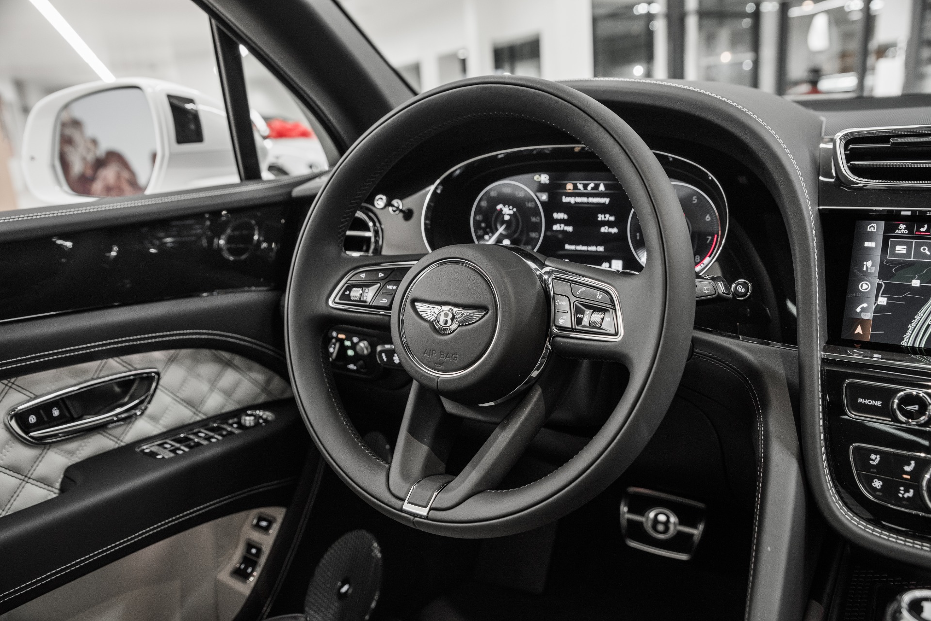 New 2021 Bentley Bentayga V8 | St. Petersburg, FL