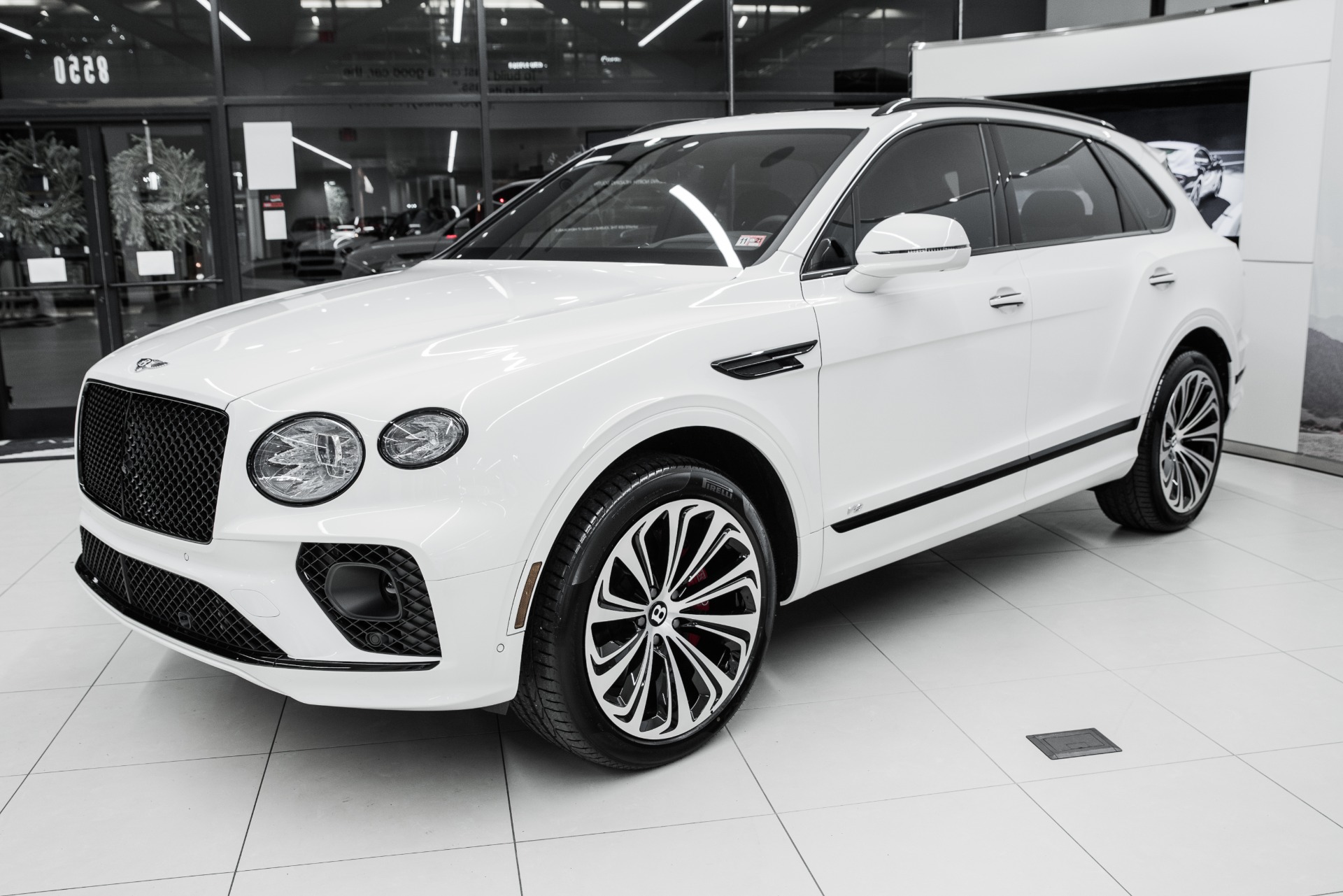 New 2021 Bentley Bentayga V8 | St. Petersburg, FL