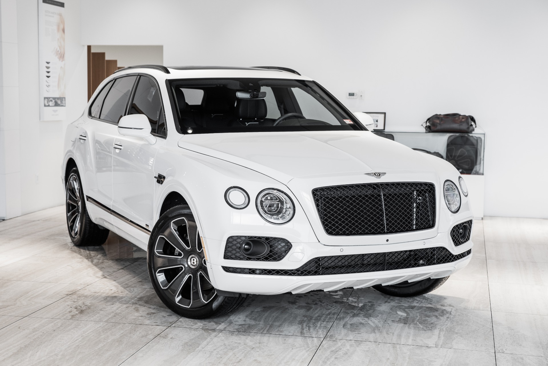 Used 2020 Bentley Bentayga V8 | Vienna, VA
