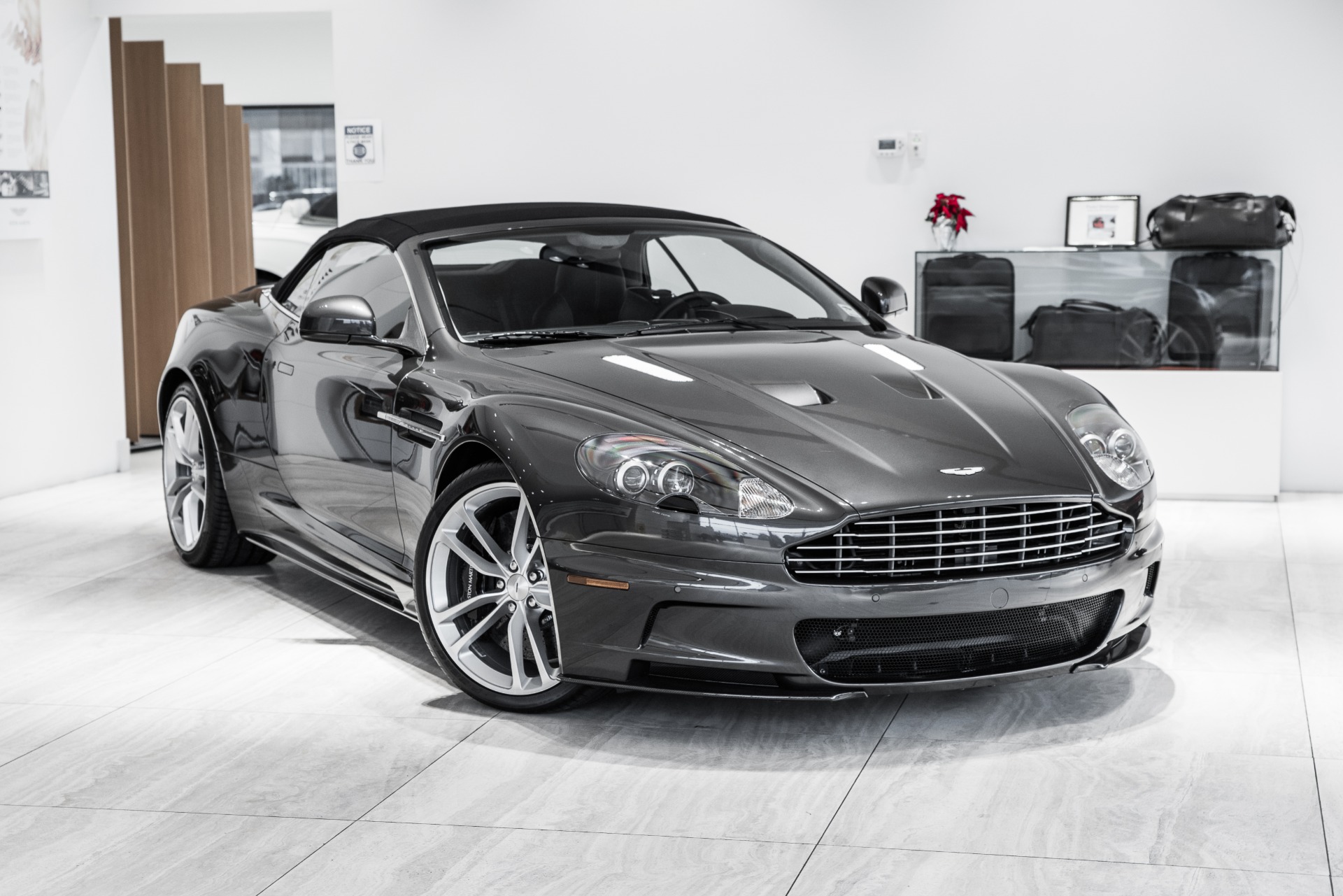 Used 2010 Aston Martin DBS Volante | Vienna, VA