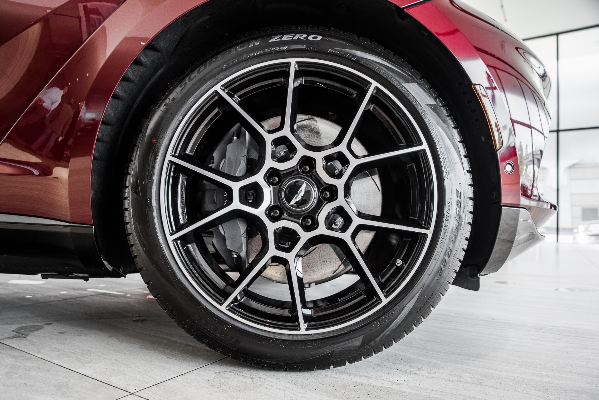 New 2021 Aston Martin DBX | St. Petersburg, FL