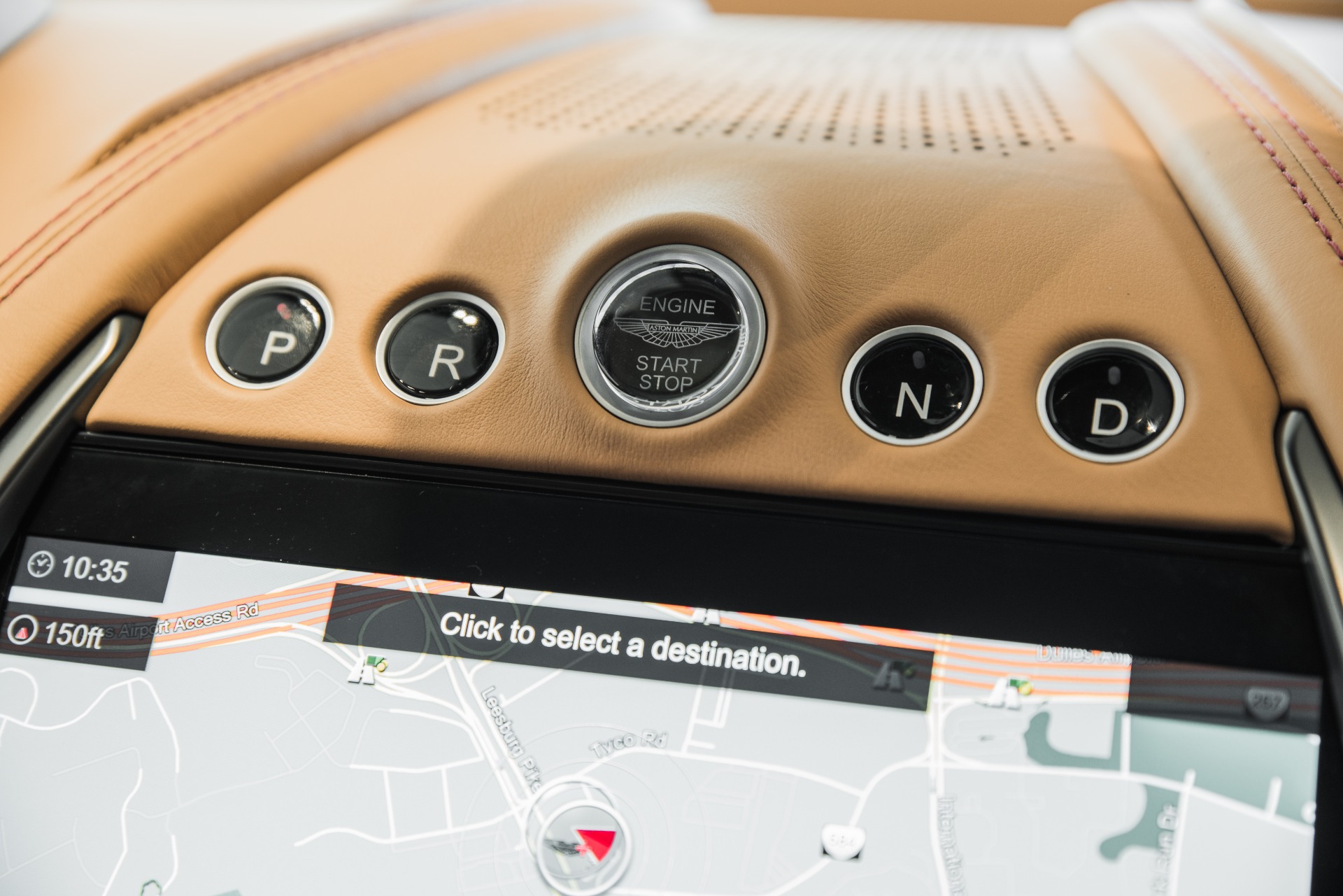 New 2021 Aston Martin DBX | St. Petersburg, FL