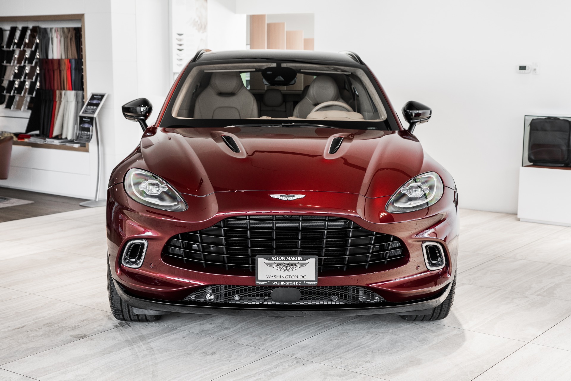 New 2021 Aston Martin DBX | St. Petersburg, FL
