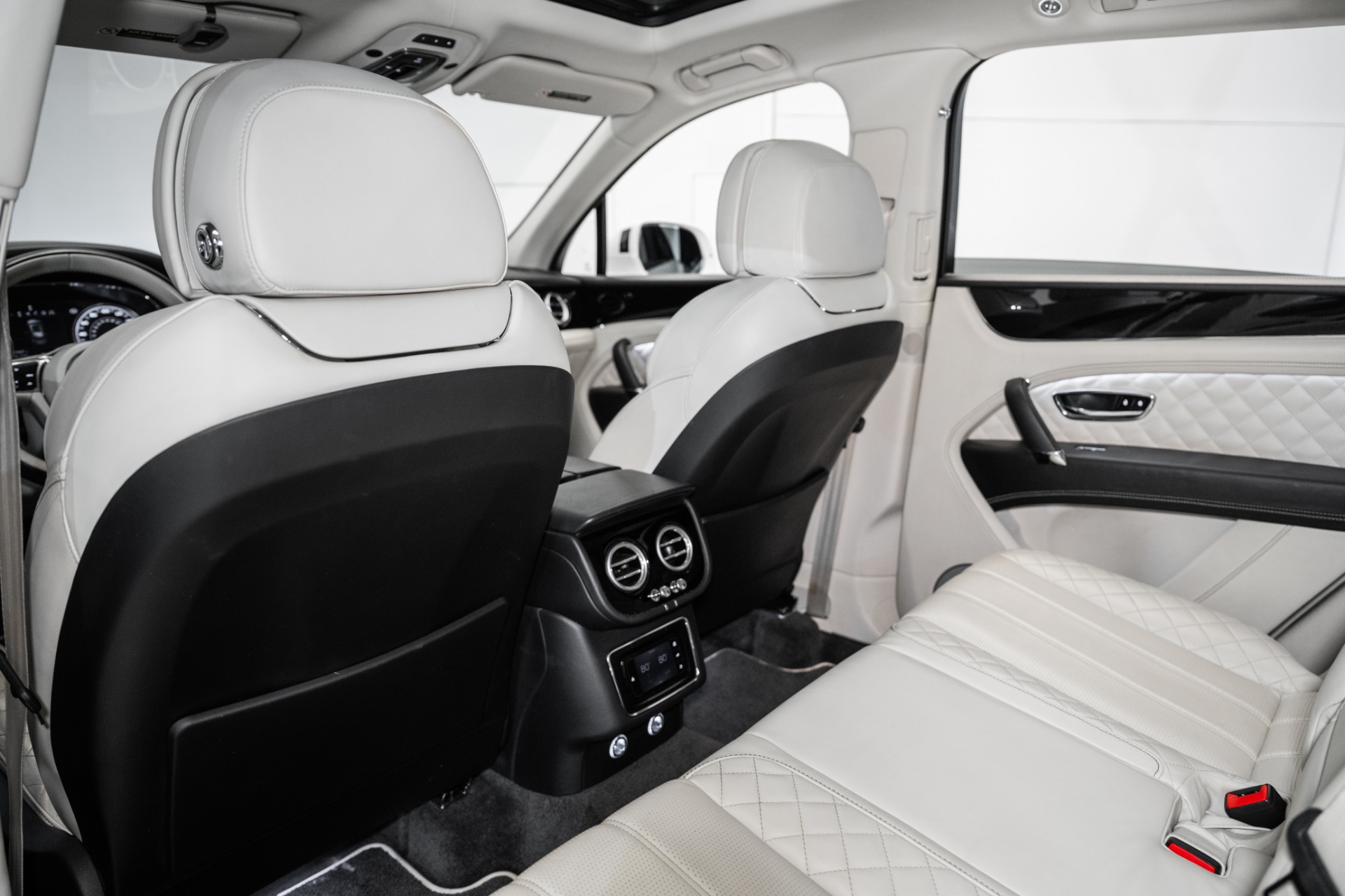 Used 2018 Bentley Bentayga | St. Petersburg, FL