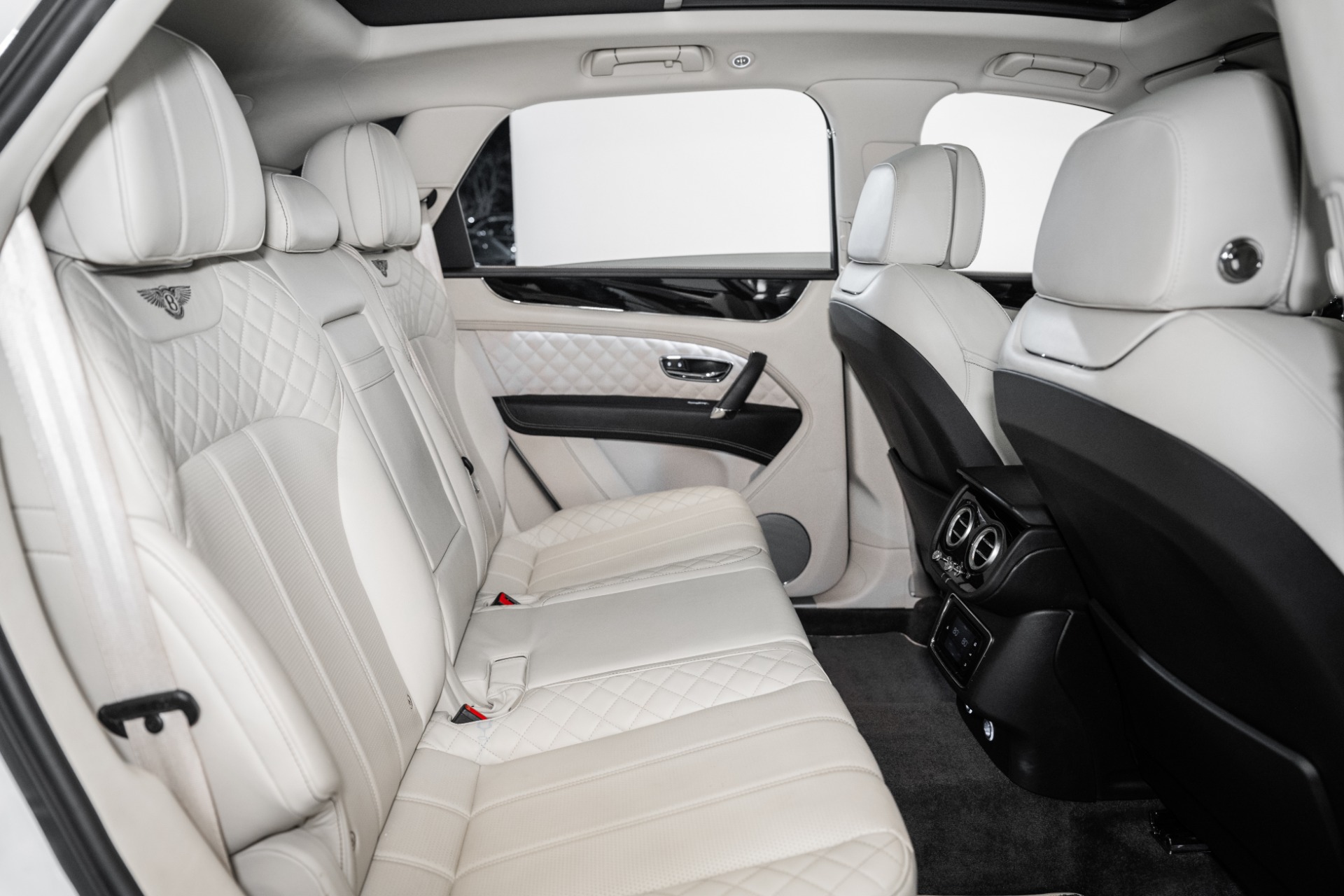Used 2018 Bentley Bentayga | St. Petersburg, FL