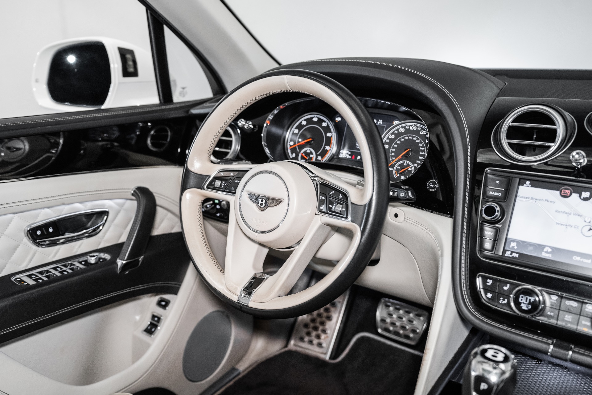 Used 2018 Bentley Bentayga | St. Petersburg, FL