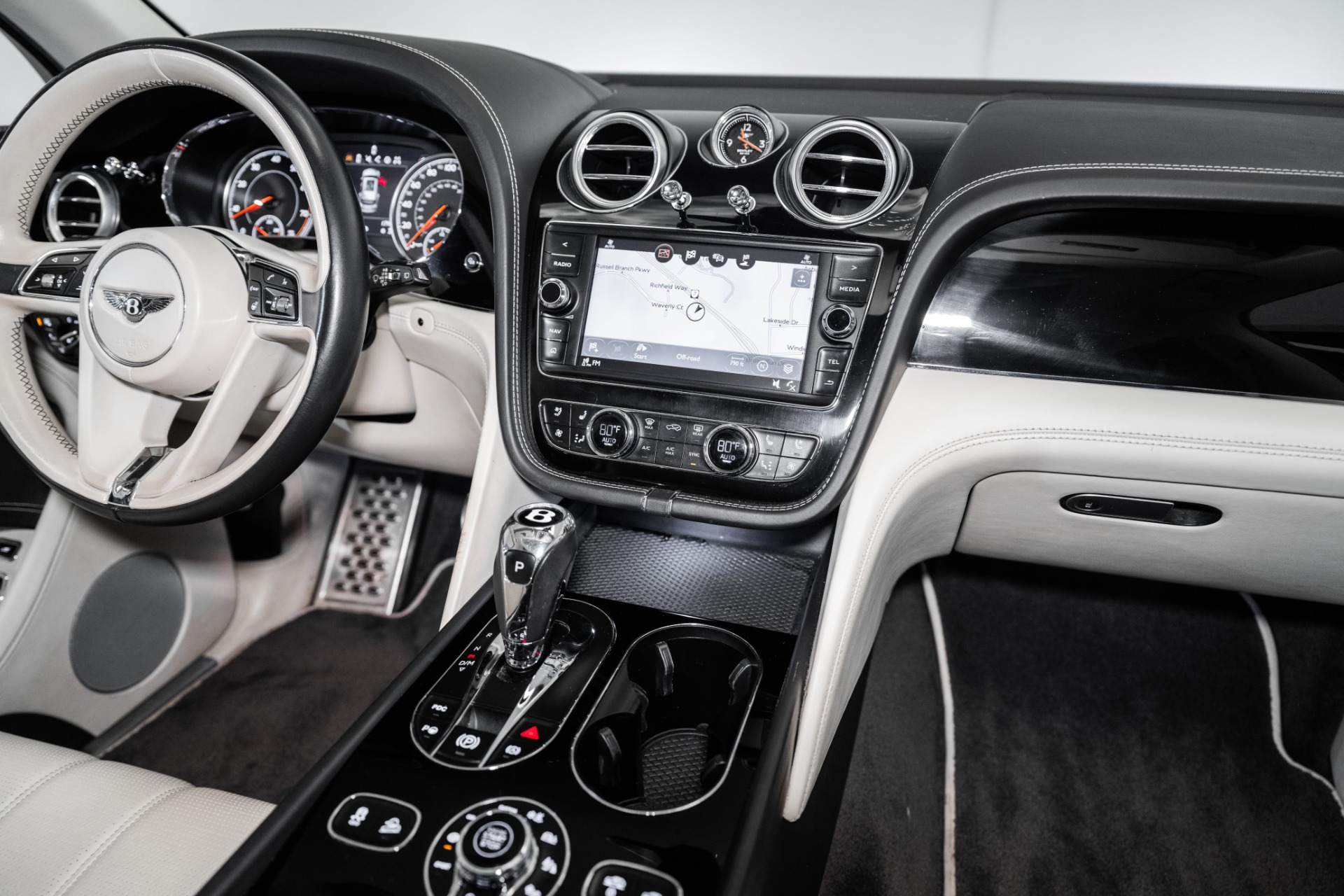 Used 2018 Bentley Bentayga | St. Petersburg, FL