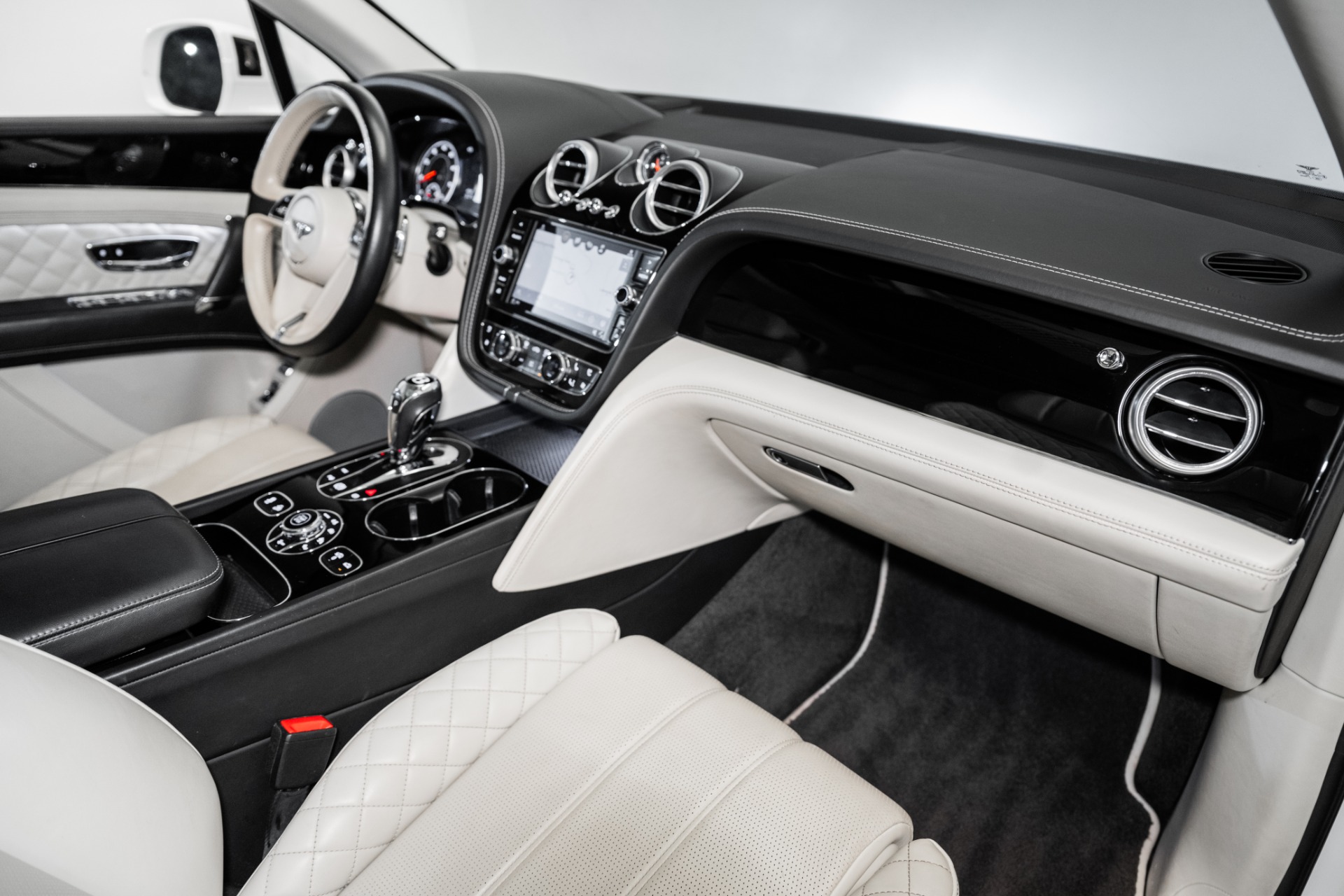 Used 2018 Bentley Bentayga | St. Petersburg, FL