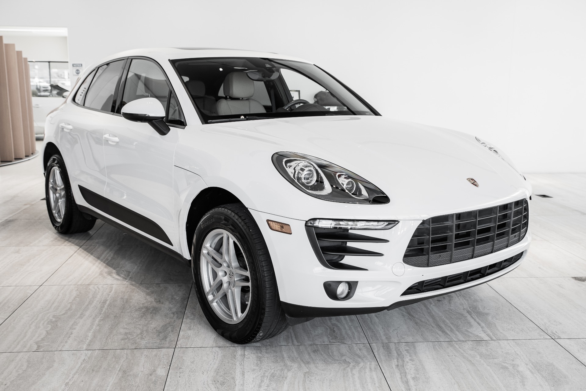 Used 2018 Porsche Macan | St. Petersburg, FL