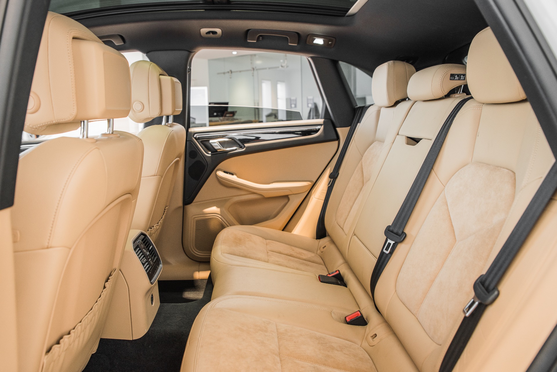 Used 2018 Porsche Macan | St. Petersburg, FL