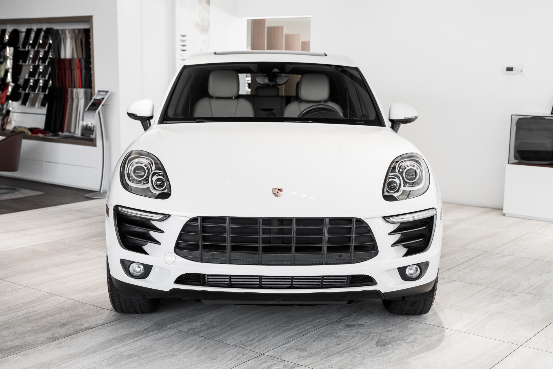 Used 2018 Porsche Macan | St. Petersburg, FL