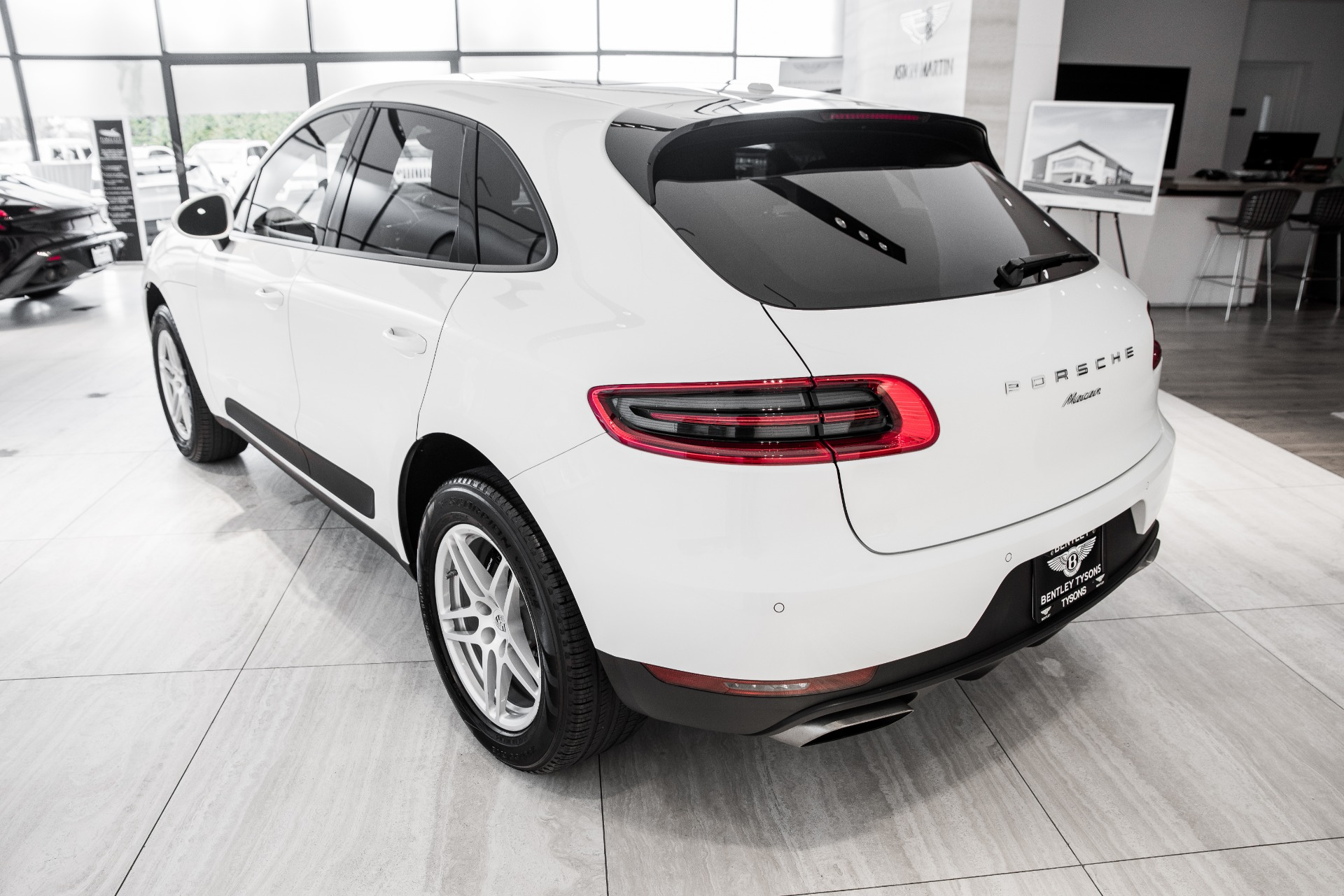 Used 2018 Porsche Macan | St. Petersburg, FL