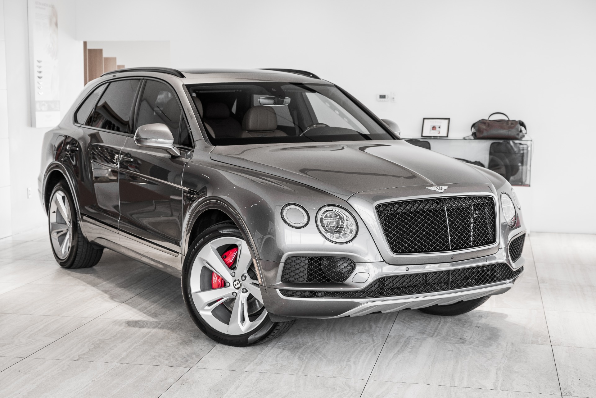 Used 2019 Bentley Bentayga V8 | Vienna, VA