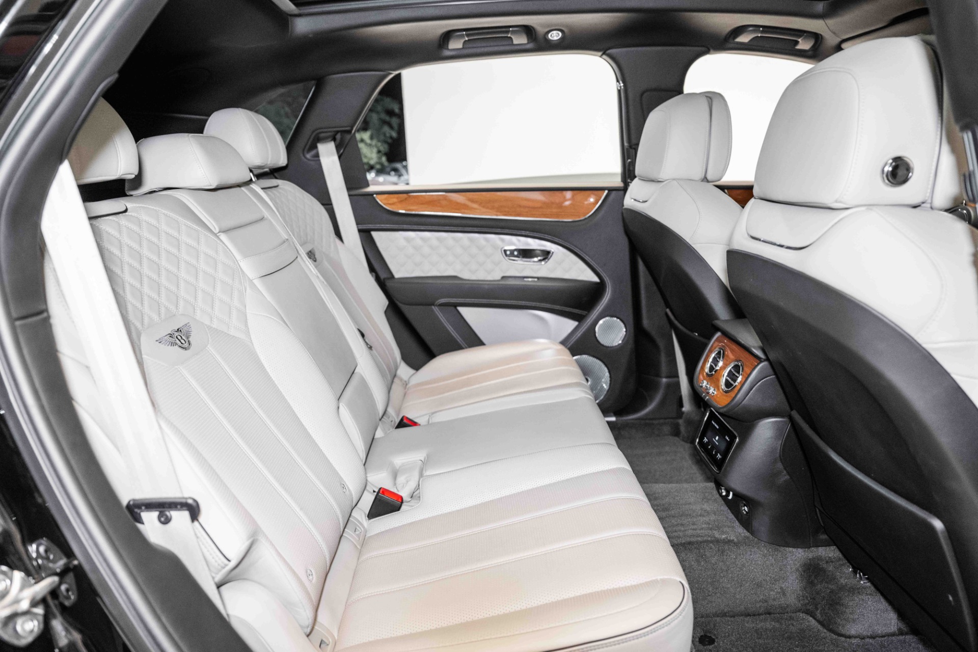 New 2021 Bentley Bentayga V8 | St. Petersburg, FL
