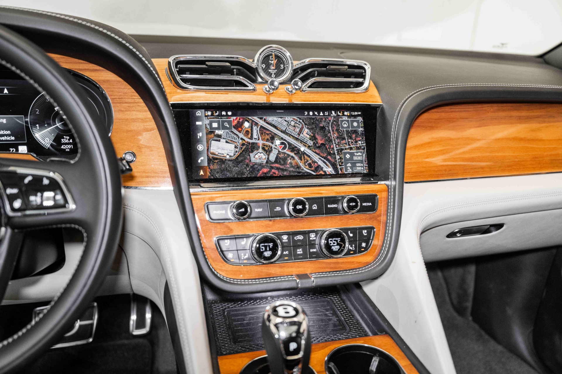 New 2021 Bentley Bentayga V8 | St. Petersburg, FL