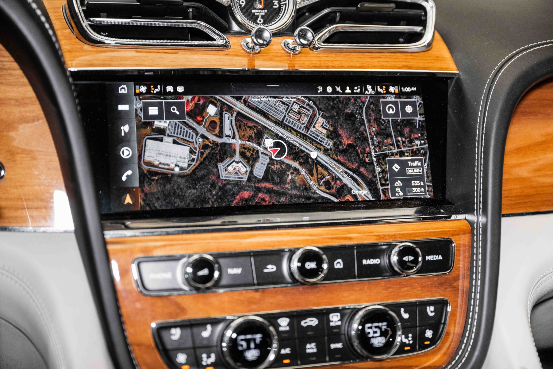 New 2021 Bentley Bentayga V8 | St. Petersburg, FL