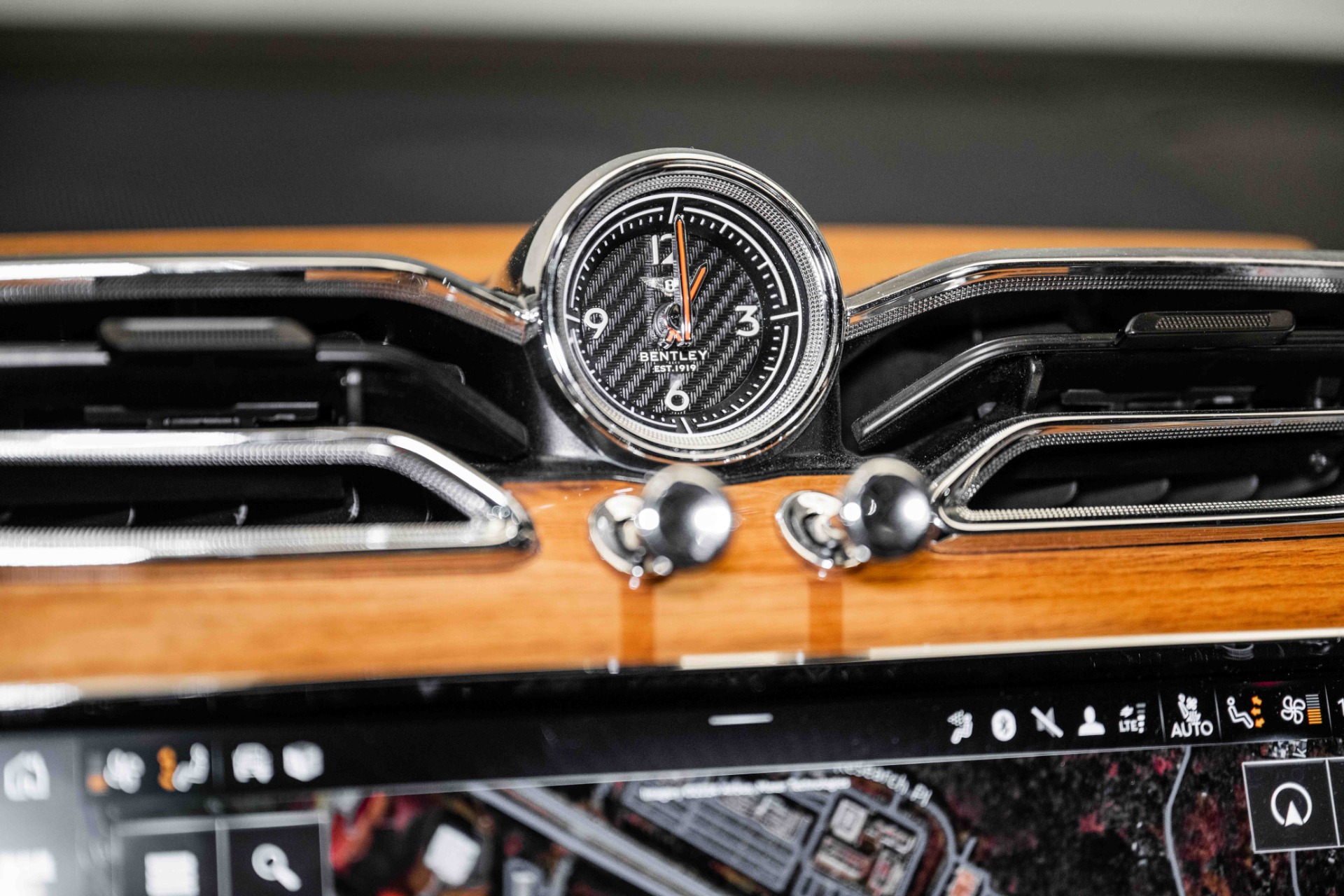 New 2021 Bentley Bentayga V8 | St. Petersburg, FL