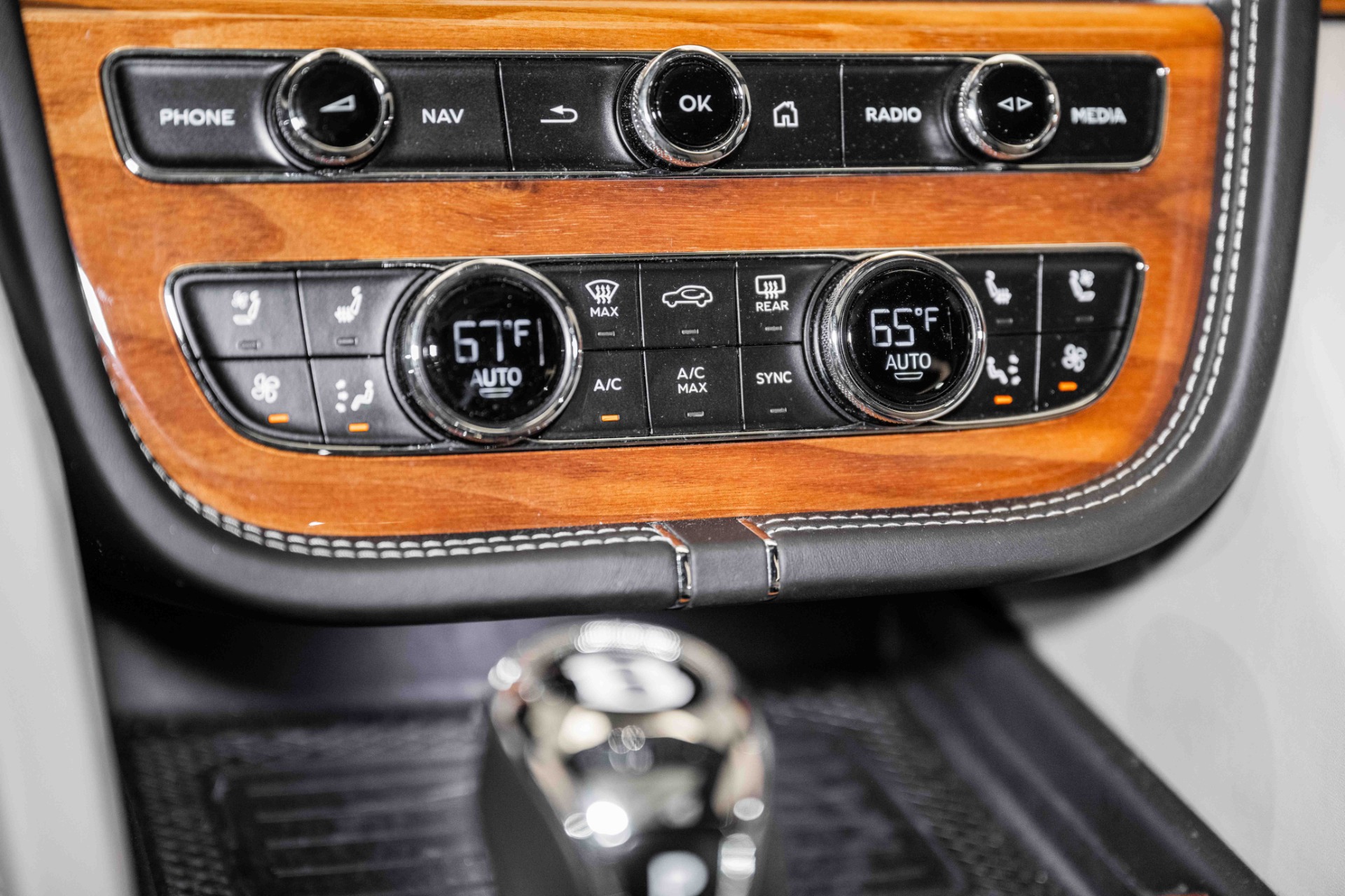 New 2021 Bentley Bentayga V8 | St. Petersburg, FL