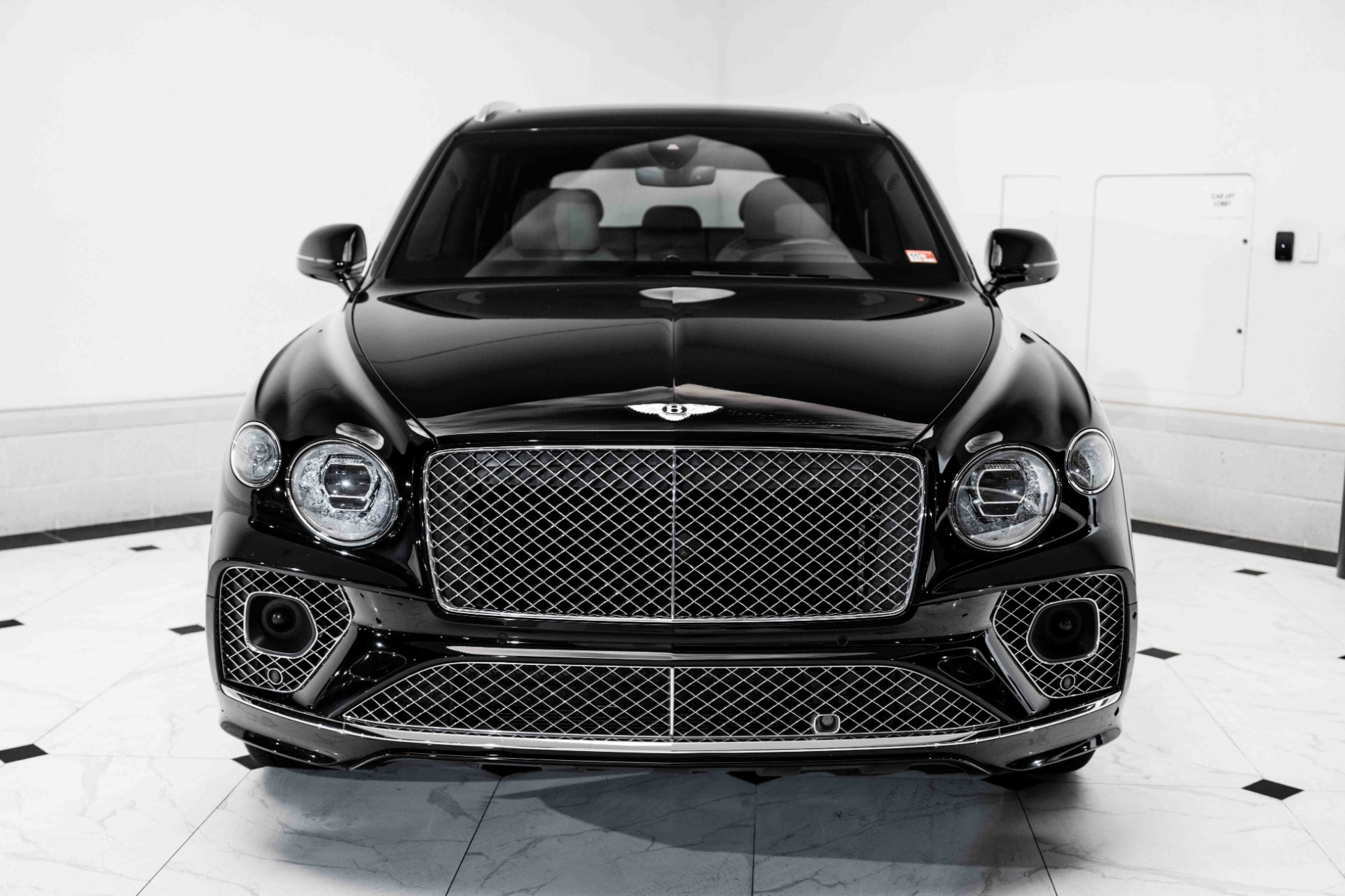 New 2021 Bentley Bentayga V8 | St. Petersburg, FL