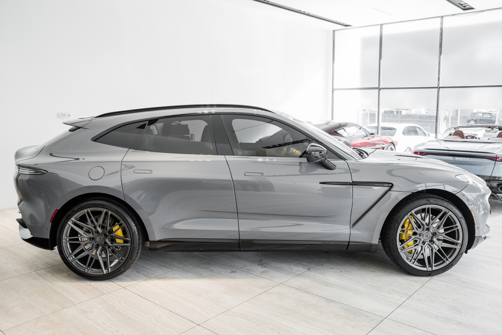 New 2021 Aston Martin DBX | St. Petersburg, FL