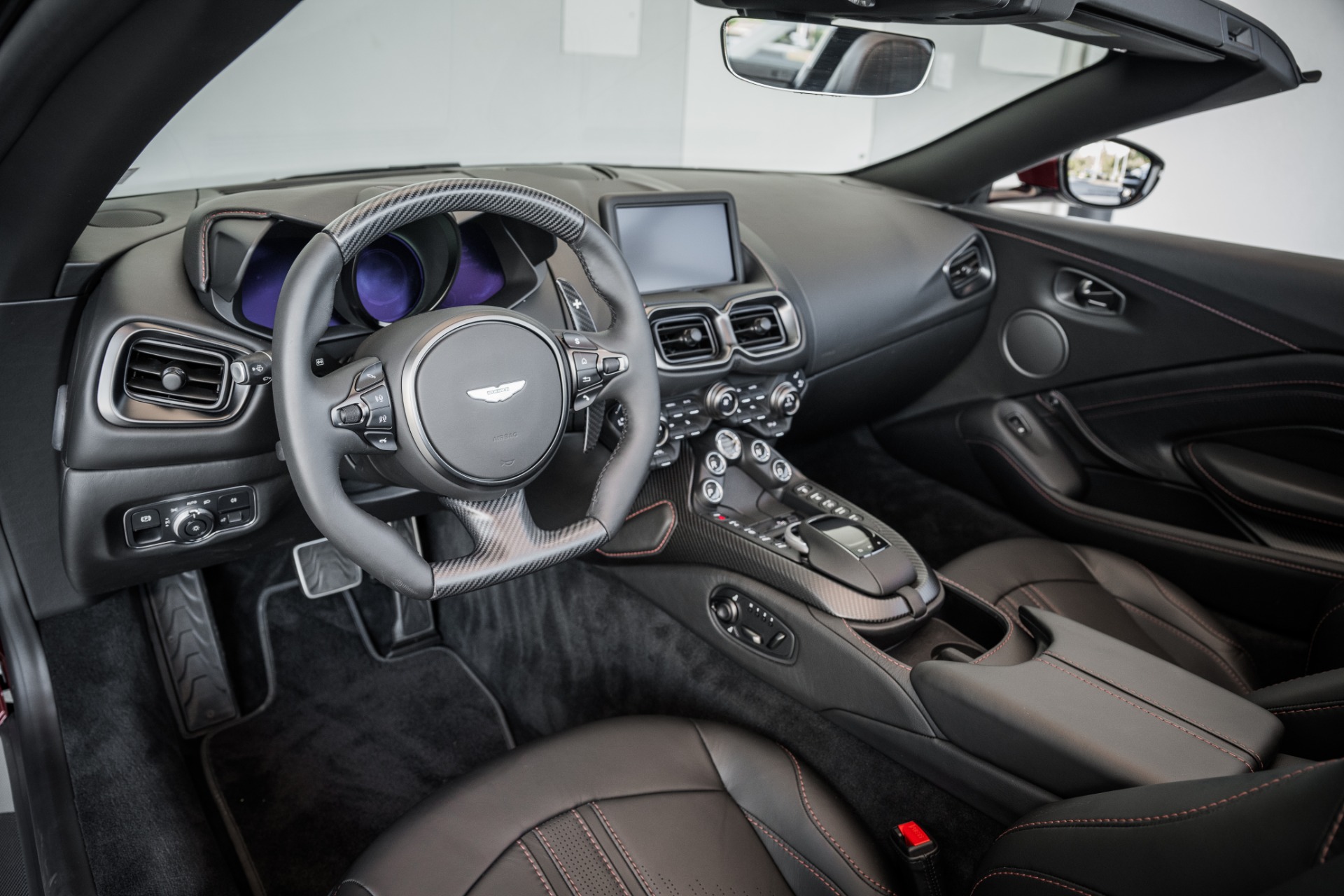 New 2021 Aston Martin Vantage | St. Petersburg, FL