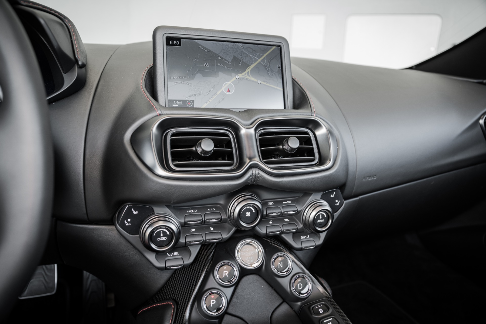 New 2021 Aston Martin Vantage | St. Petersburg, FL