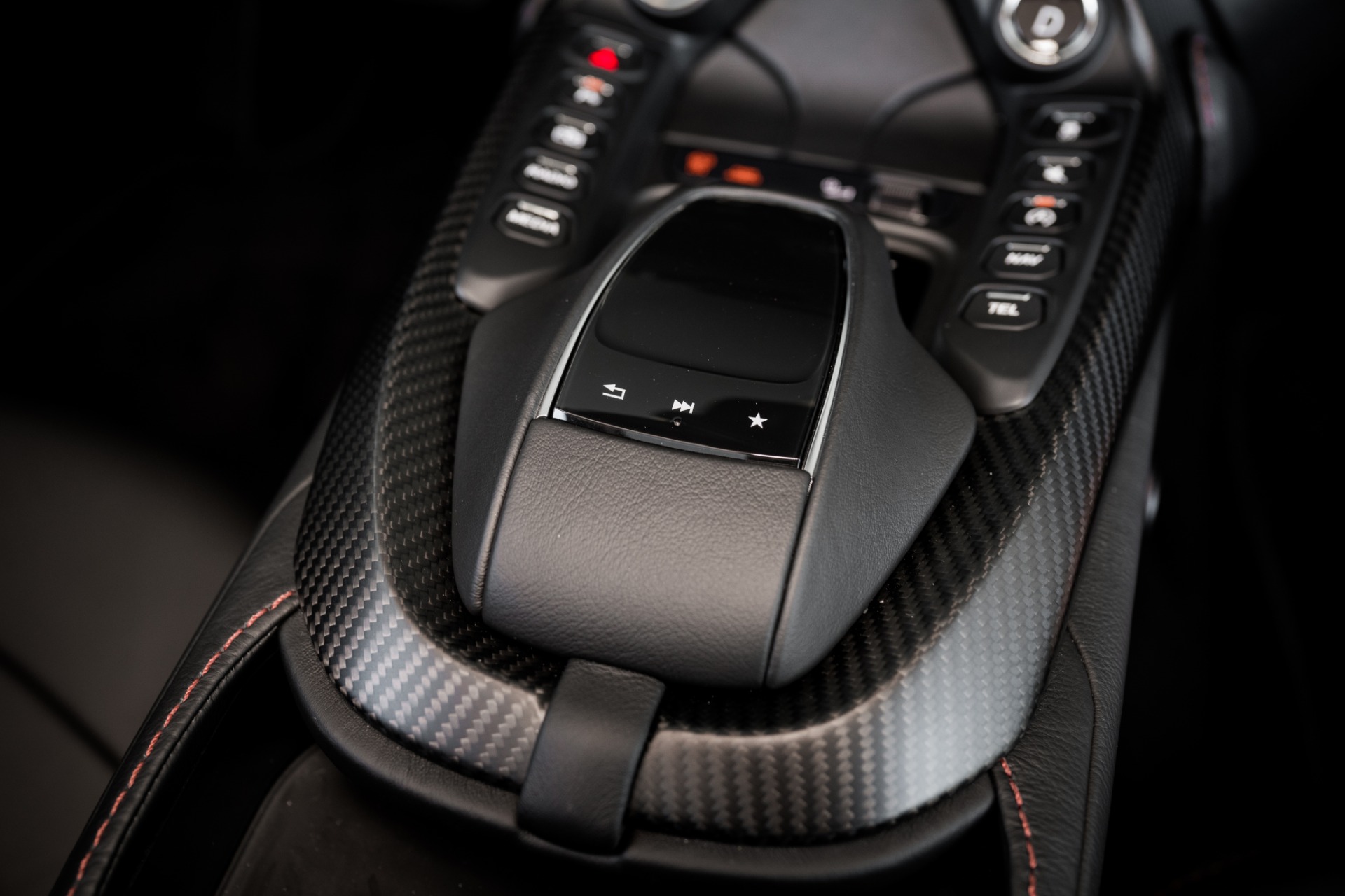 New 2021 Aston Martin Vantage | St. Petersburg, FL
