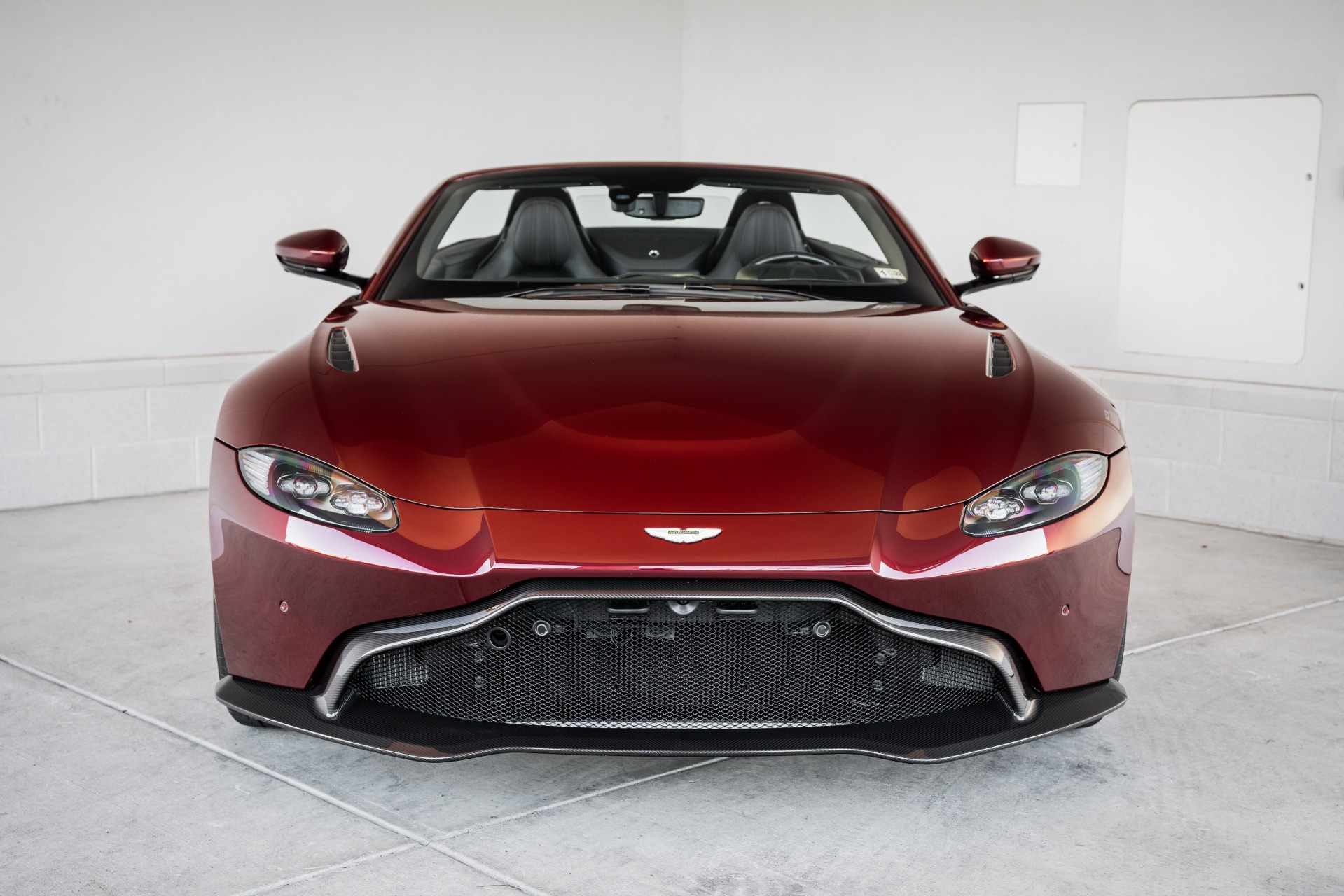 New 2021 Aston Martin Vantage | St. Petersburg, FL
