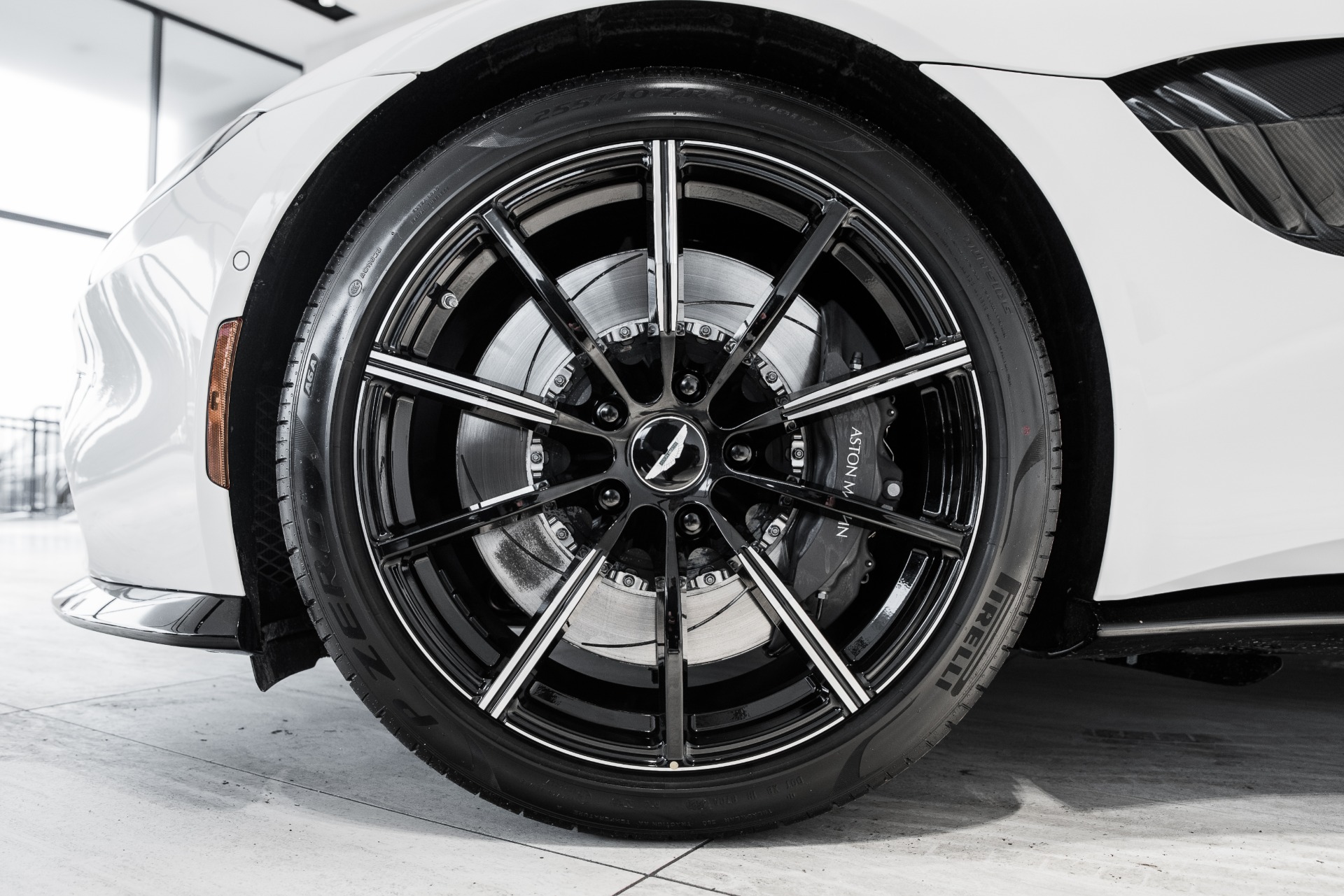 New 2021 Aston Martin Vantage | St. Petersburg, FL