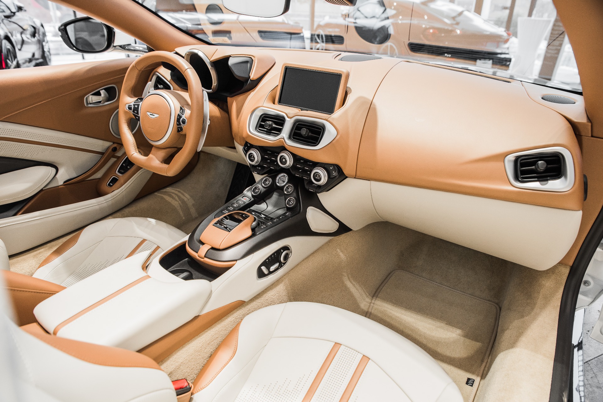 New 2021 Aston Martin Vantage | St. Petersburg, FL