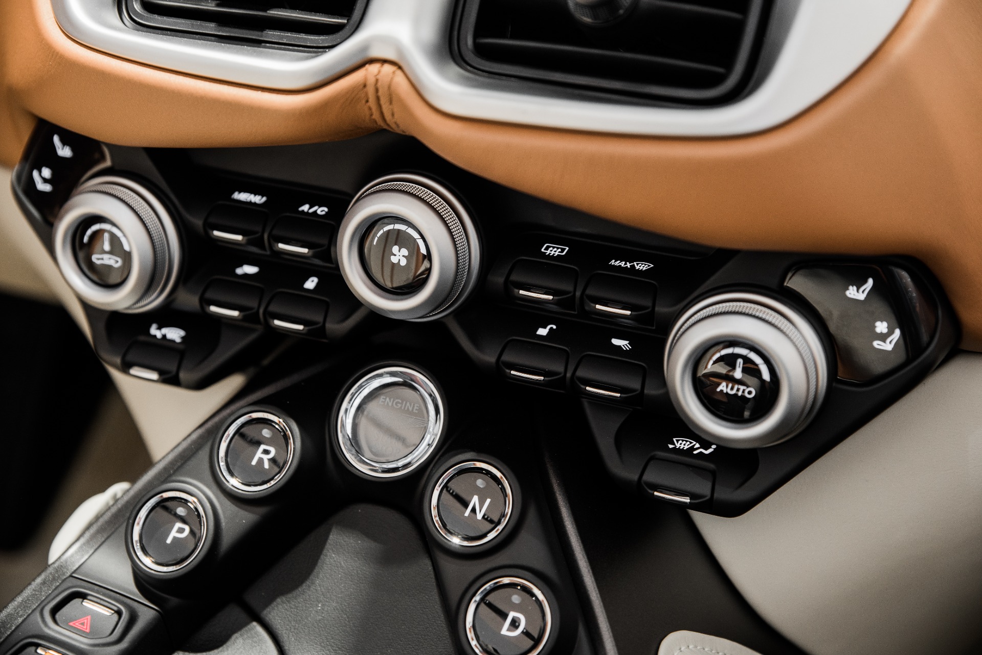 New 2021 Aston Martin Vantage | St. Petersburg, FL