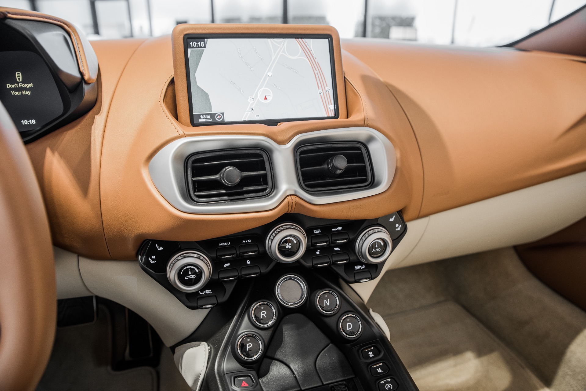 New 2021 Aston Martin Vantage | St. Petersburg, FL