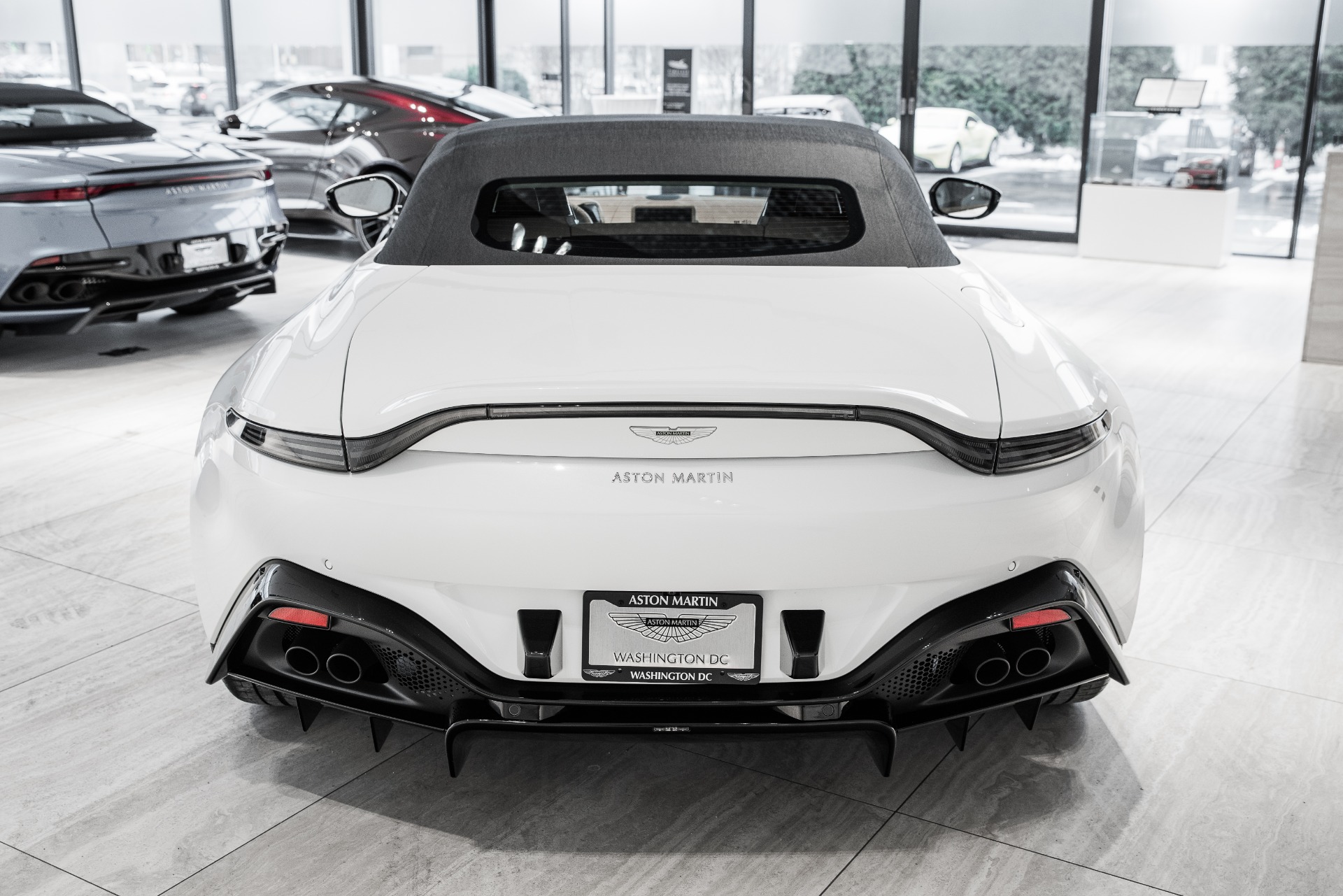 New 2021 Aston Martin Vantage | St. Petersburg, FL