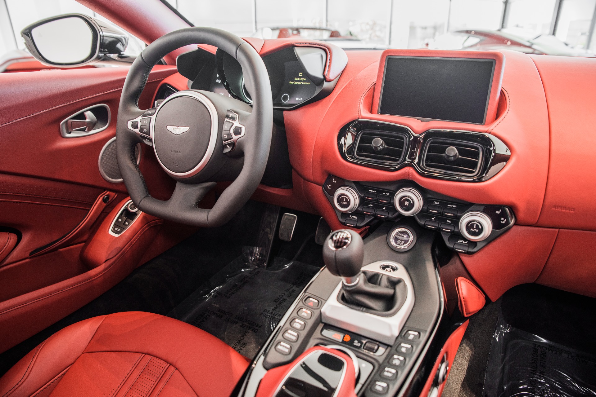 New 2021 Aston Martin Vantage | St. Petersburg, FL
