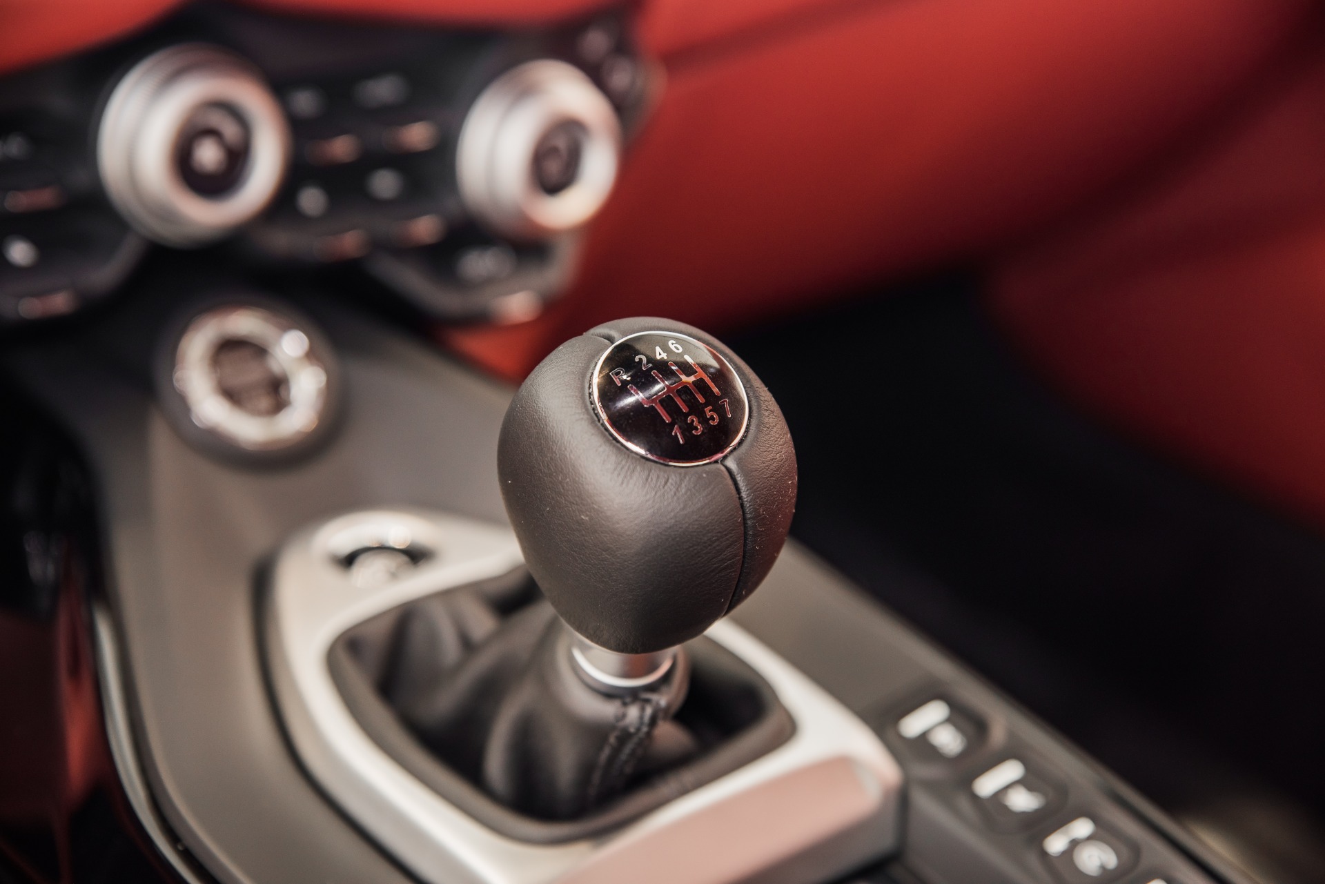 New 2021 Aston Martin Vantage | St. Petersburg, FL