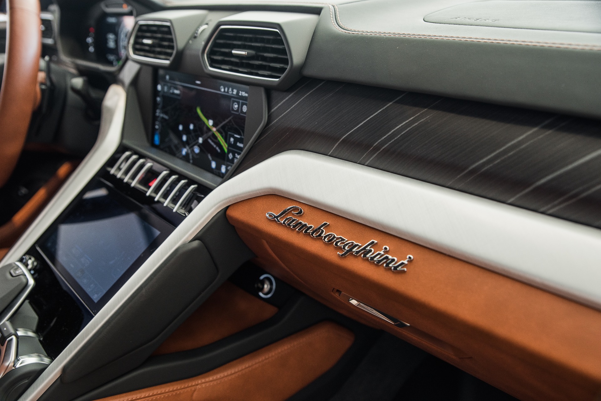 Used 2019 Lamborghini Urus | St. Petersburg, FL