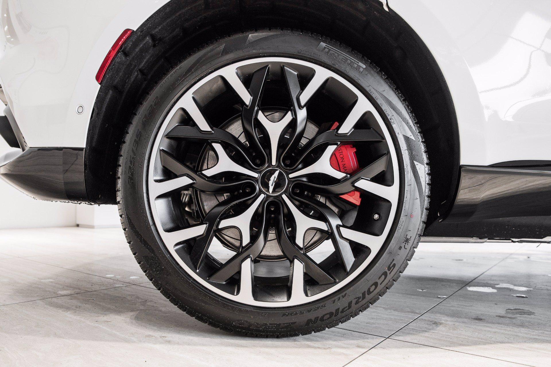 New 2021 Aston Martin DBX | St. Petersburg, FL