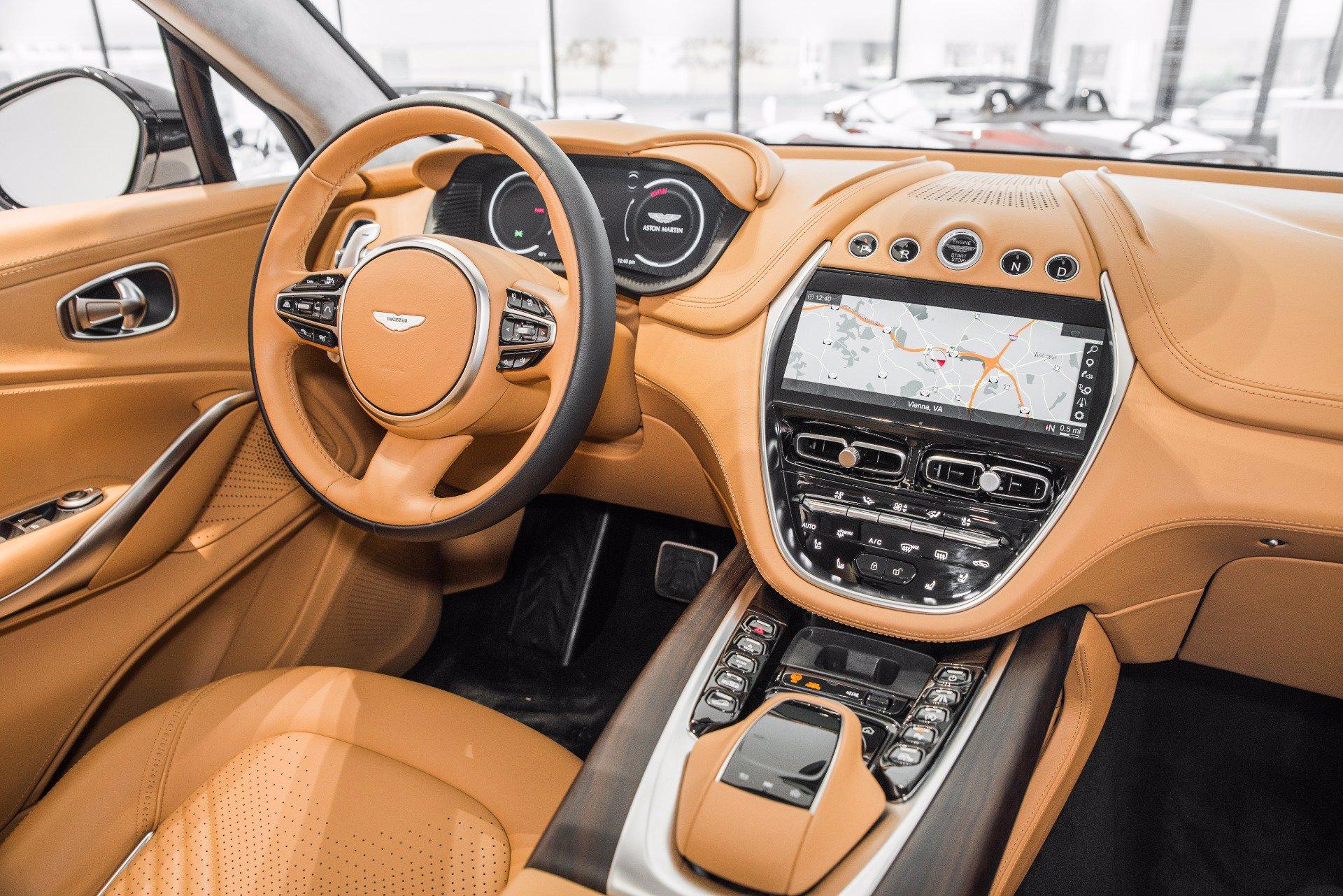New 2021 Aston Martin DBX | St. Petersburg, FL