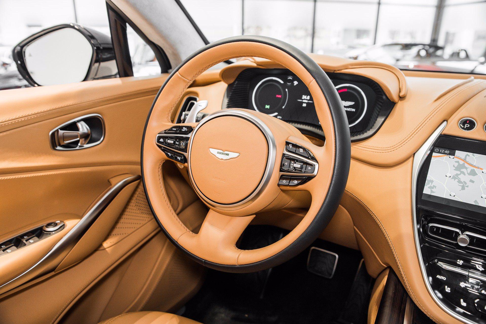 New 2021 Aston Martin DBX | St. Petersburg, FL