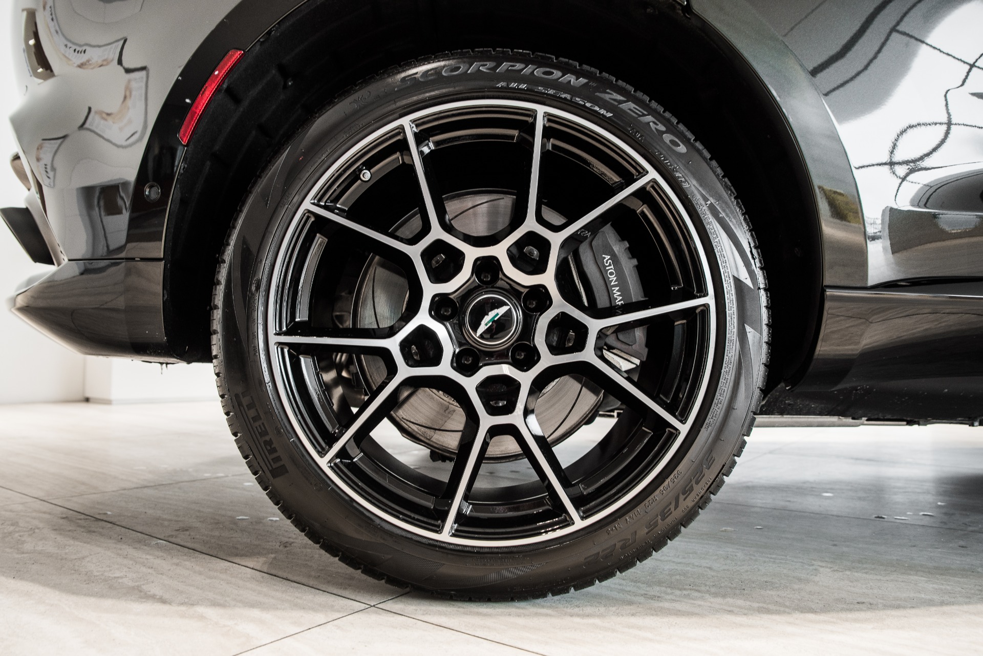 Used 2021 Aston Martin DBX | St. Petersburg, FL