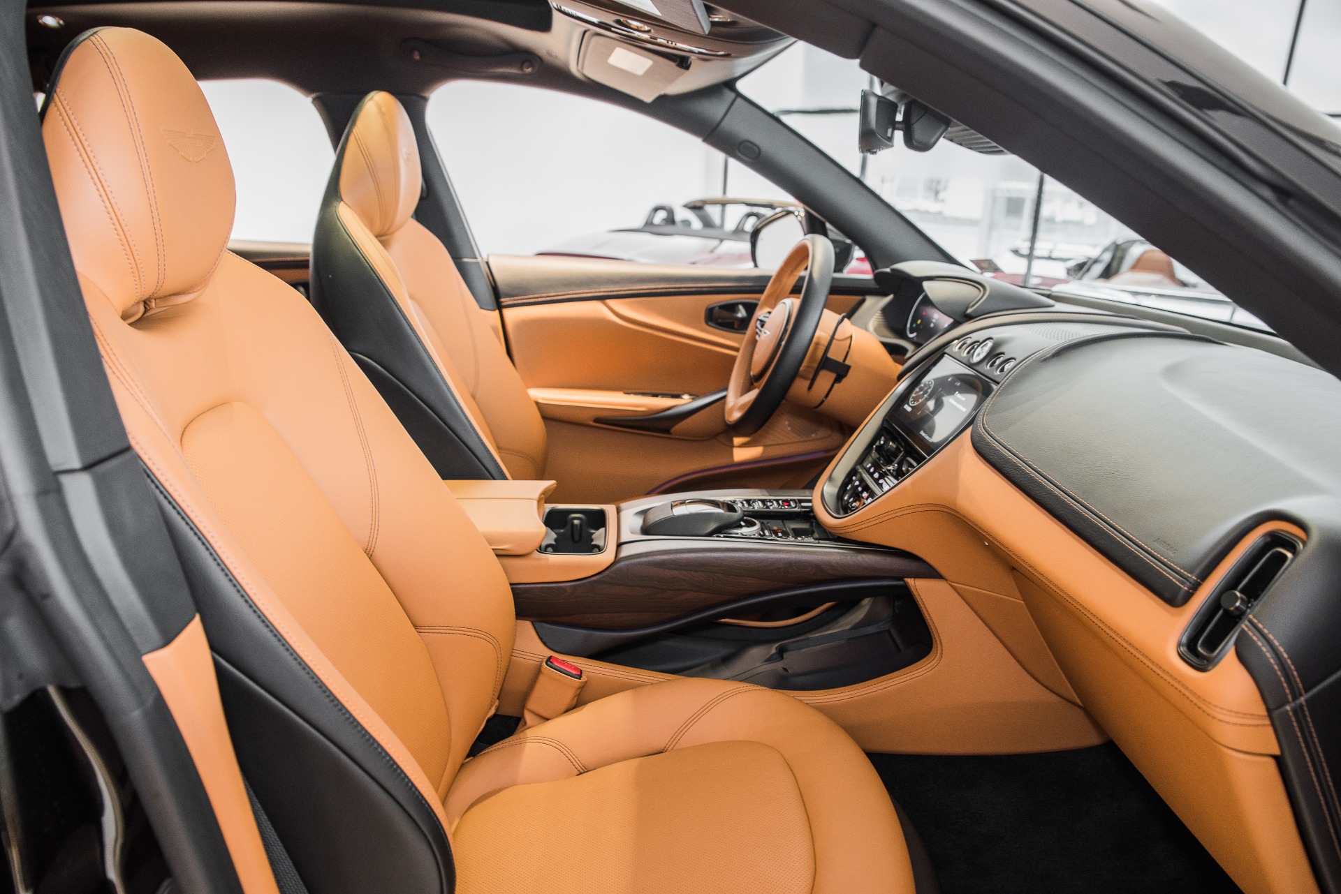Used 2021 Aston Martin DBX | St. Petersburg, FL