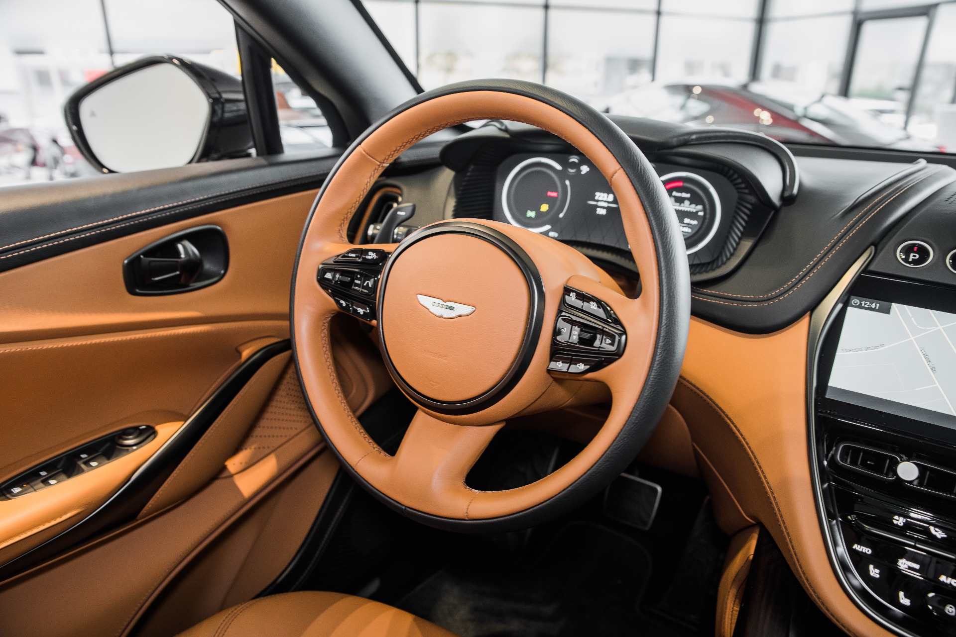 Used 2021 Aston Martin DBX | St. Petersburg, FL