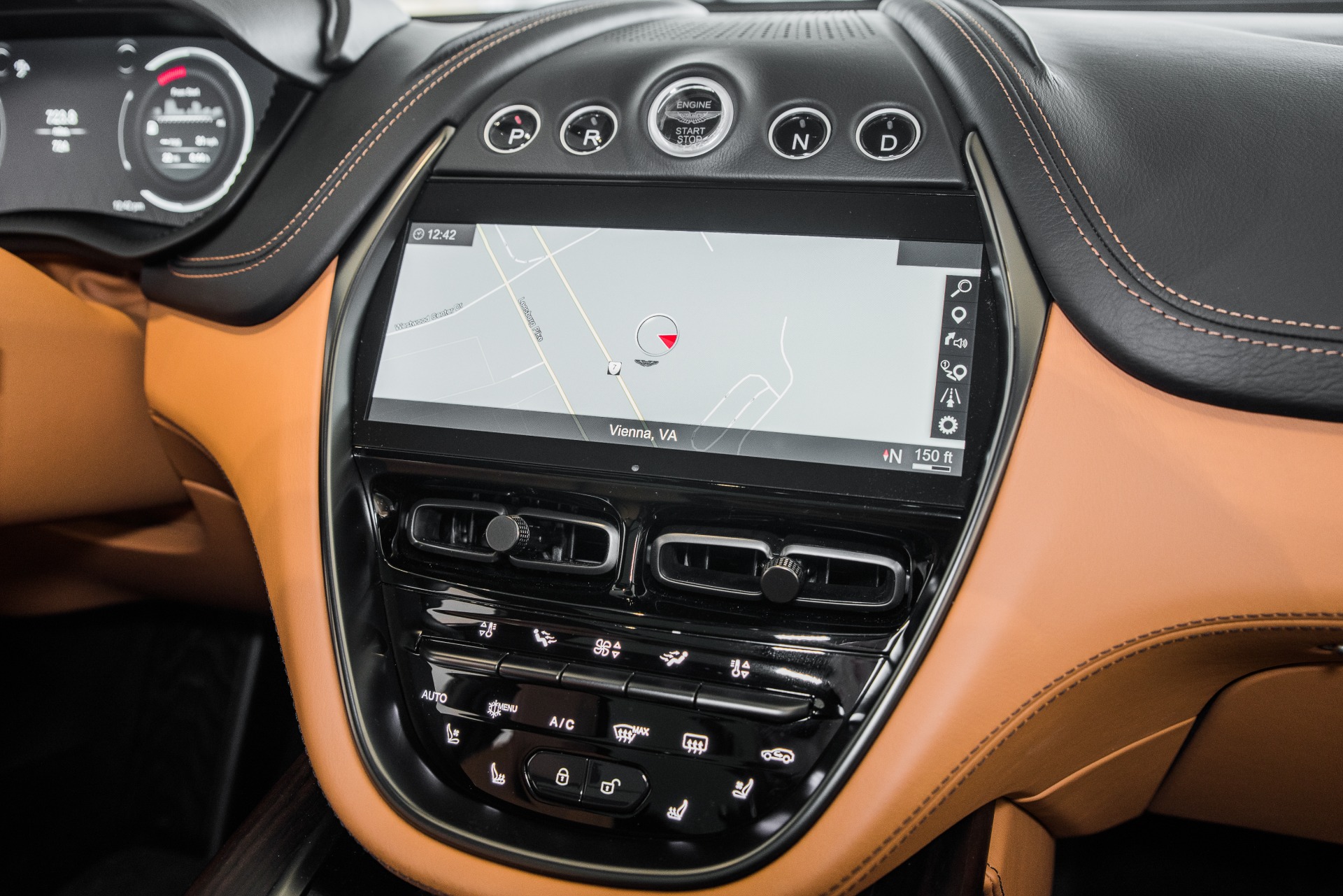 Used 2021 Aston Martin DBX | St. Petersburg, FL
