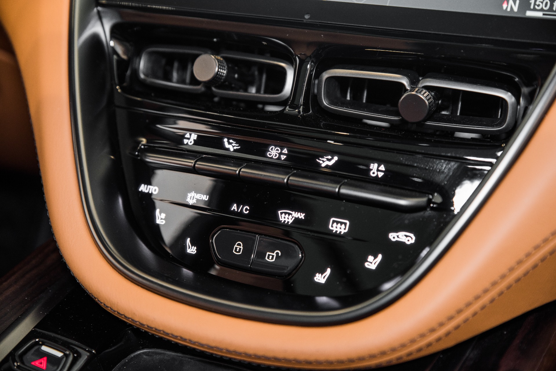 Used 2021 Aston Martin DBX | St. Petersburg, FL