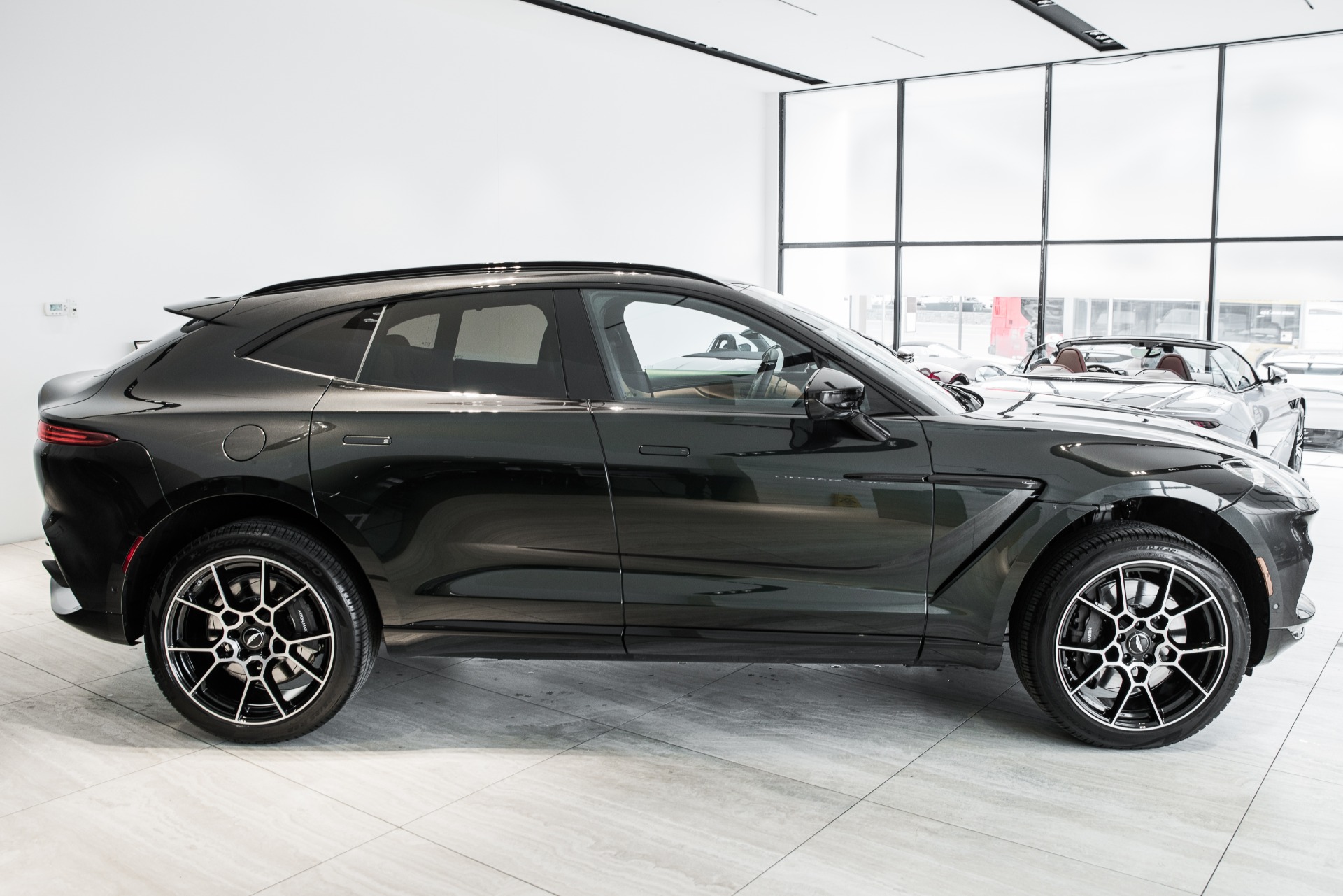 Used 2021 Aston Martin DBX | St. Petersburg, FL